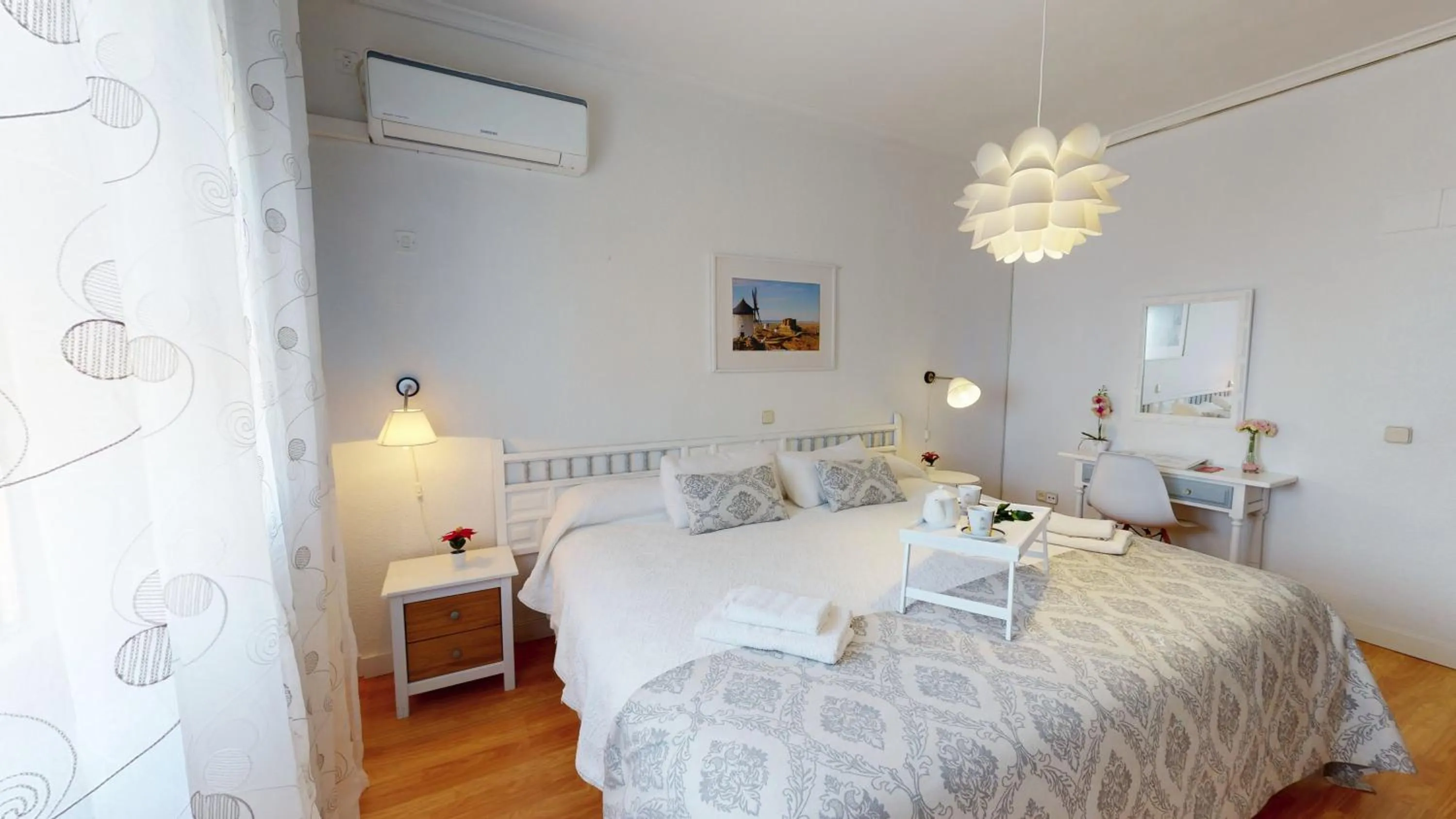 Photo of the whole room, Bed in Hotel Consuegra