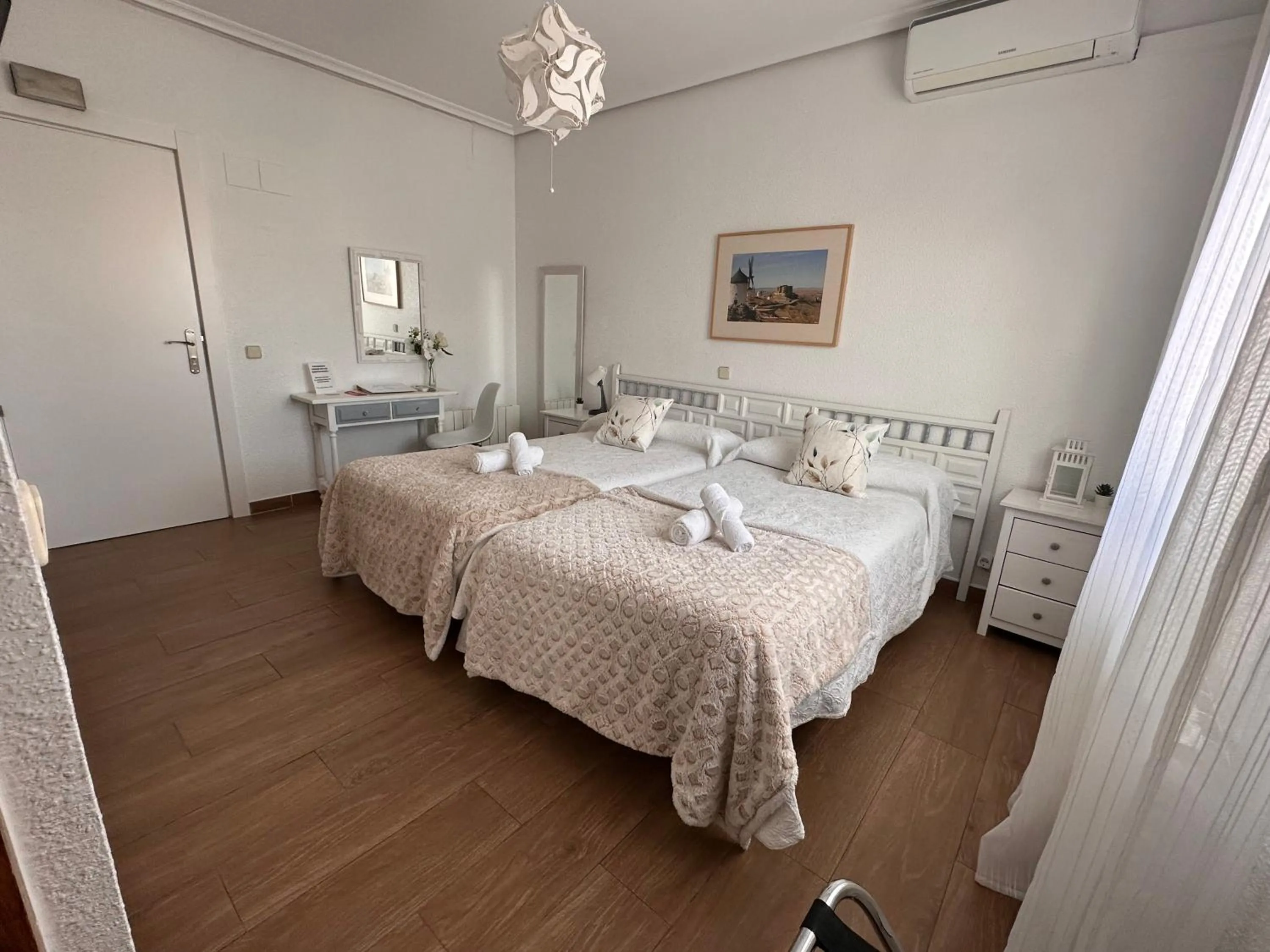 Photo of the whole room, Bed in Hotel Consuegra