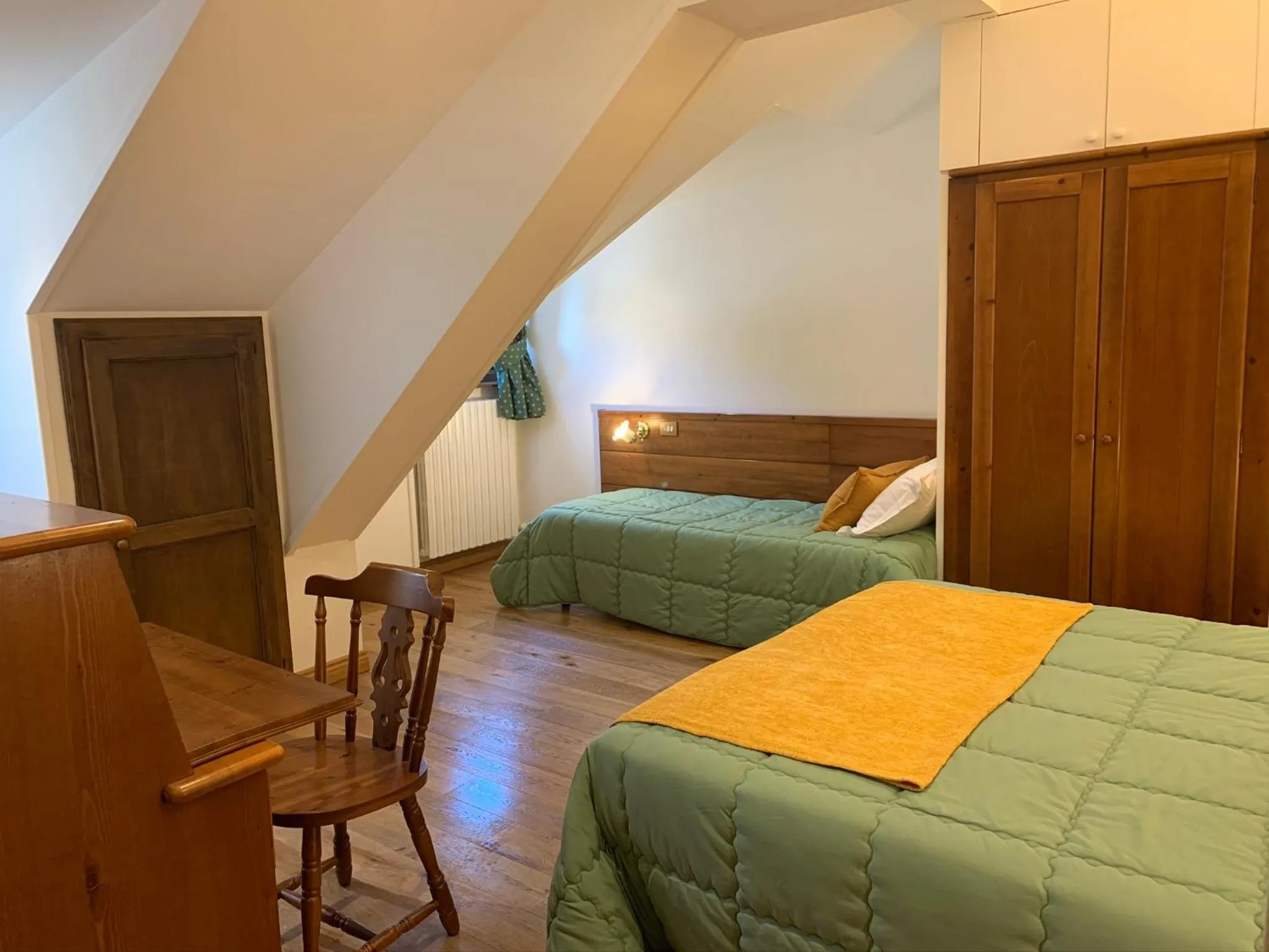 Bed in Hotel Serena Cortina