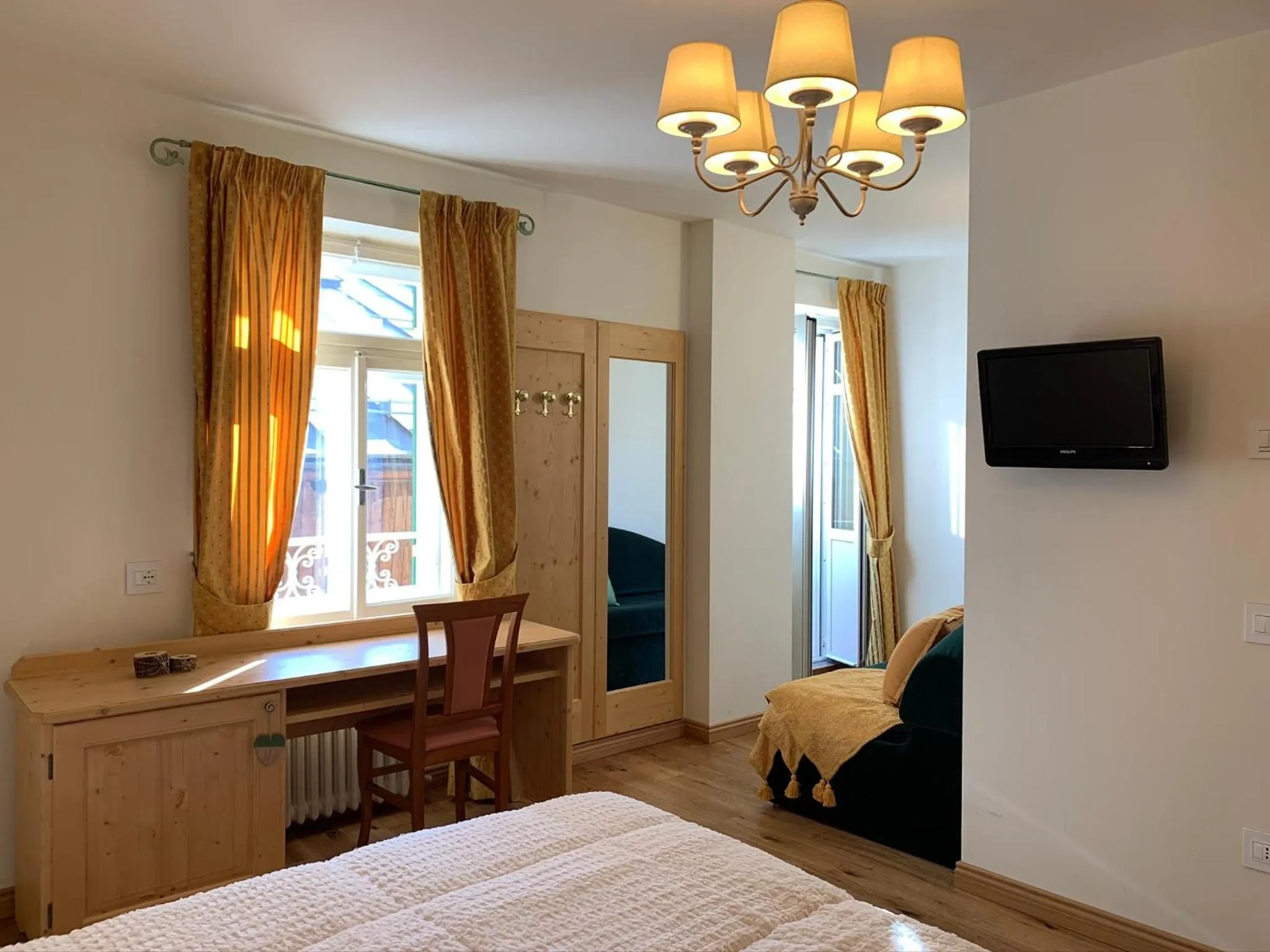 Bed in Hotel Serena Cortina