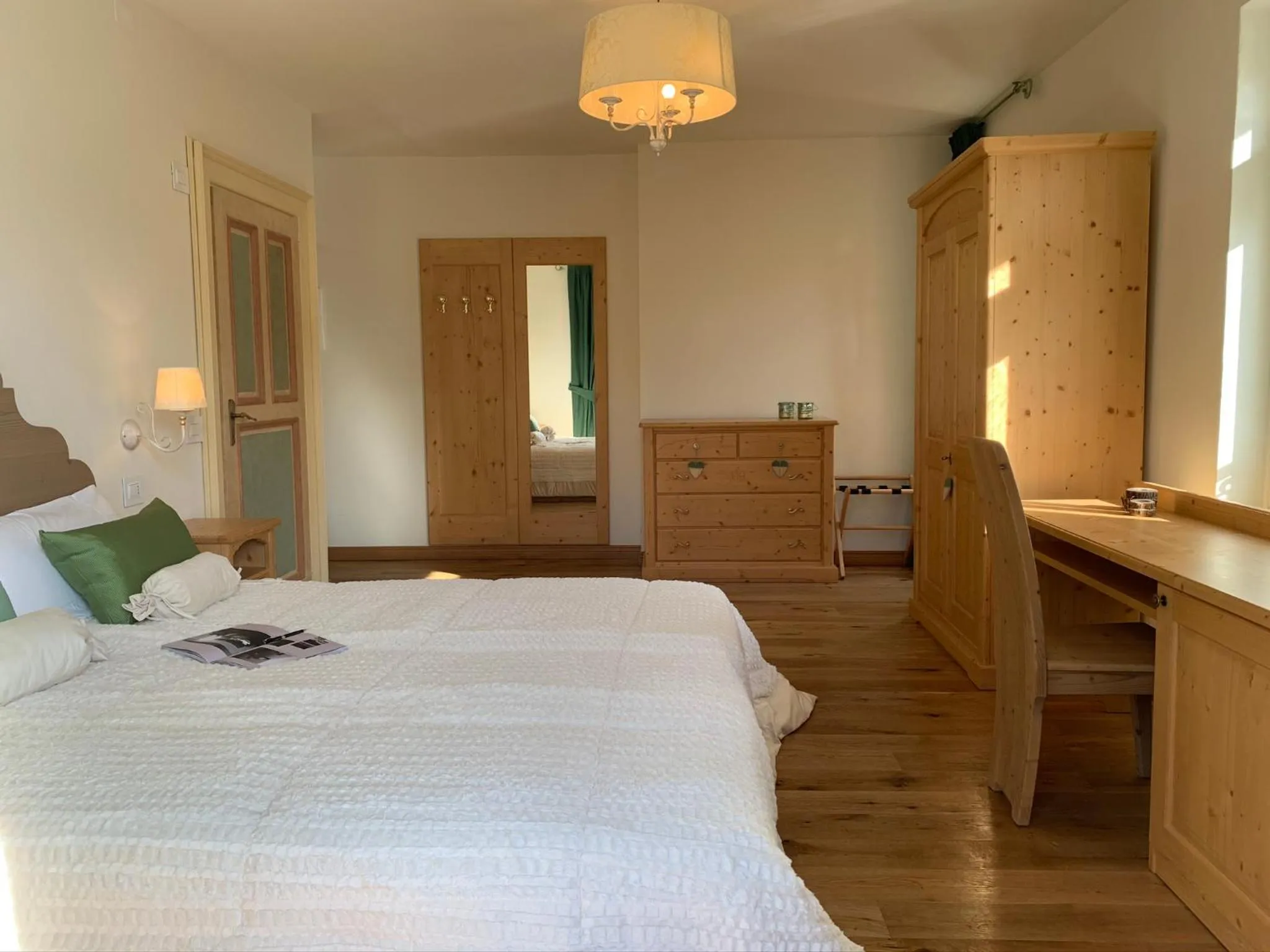 Bed in Hotel Serena Cortina