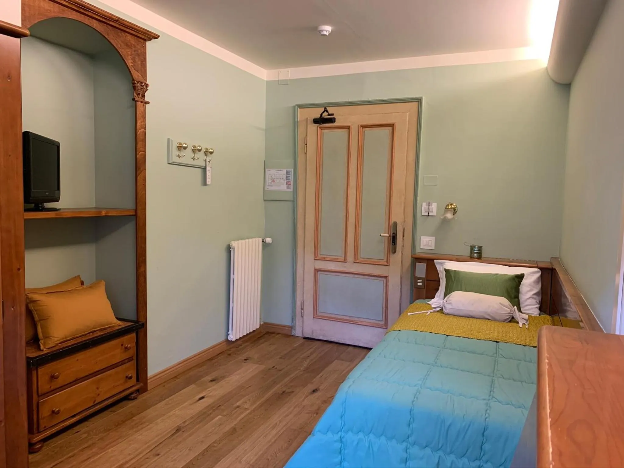 Bed in Hotel Serena Cortina