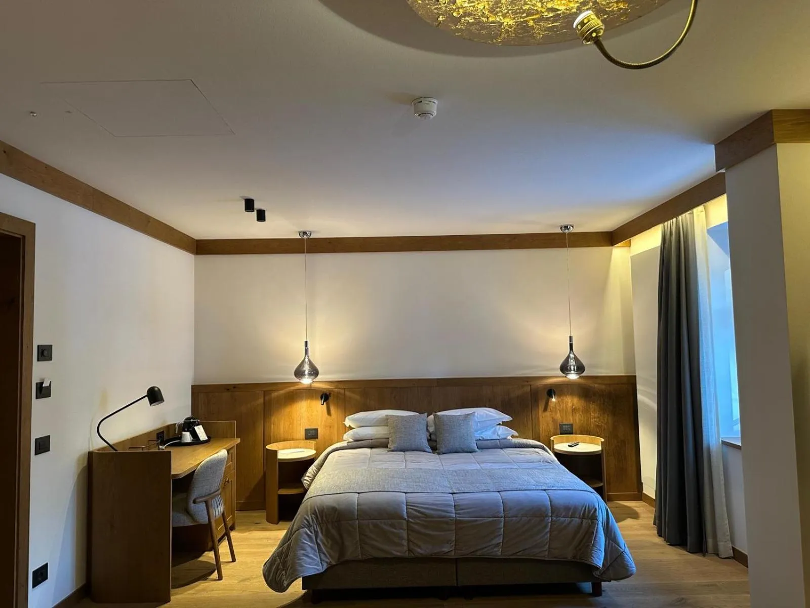 Bed in Hotel Serena Cortina