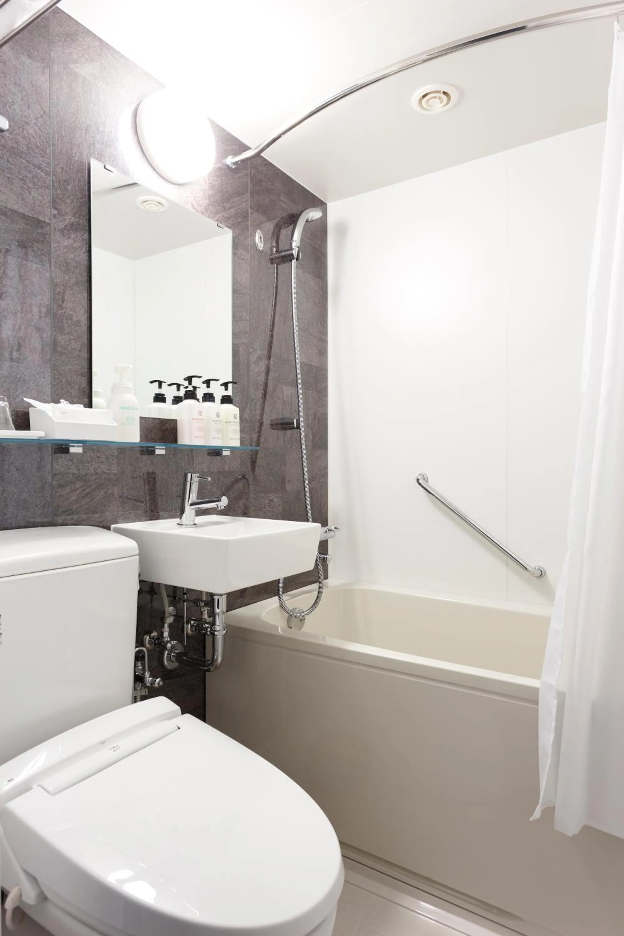 Bathroom in Art Hotel Narita