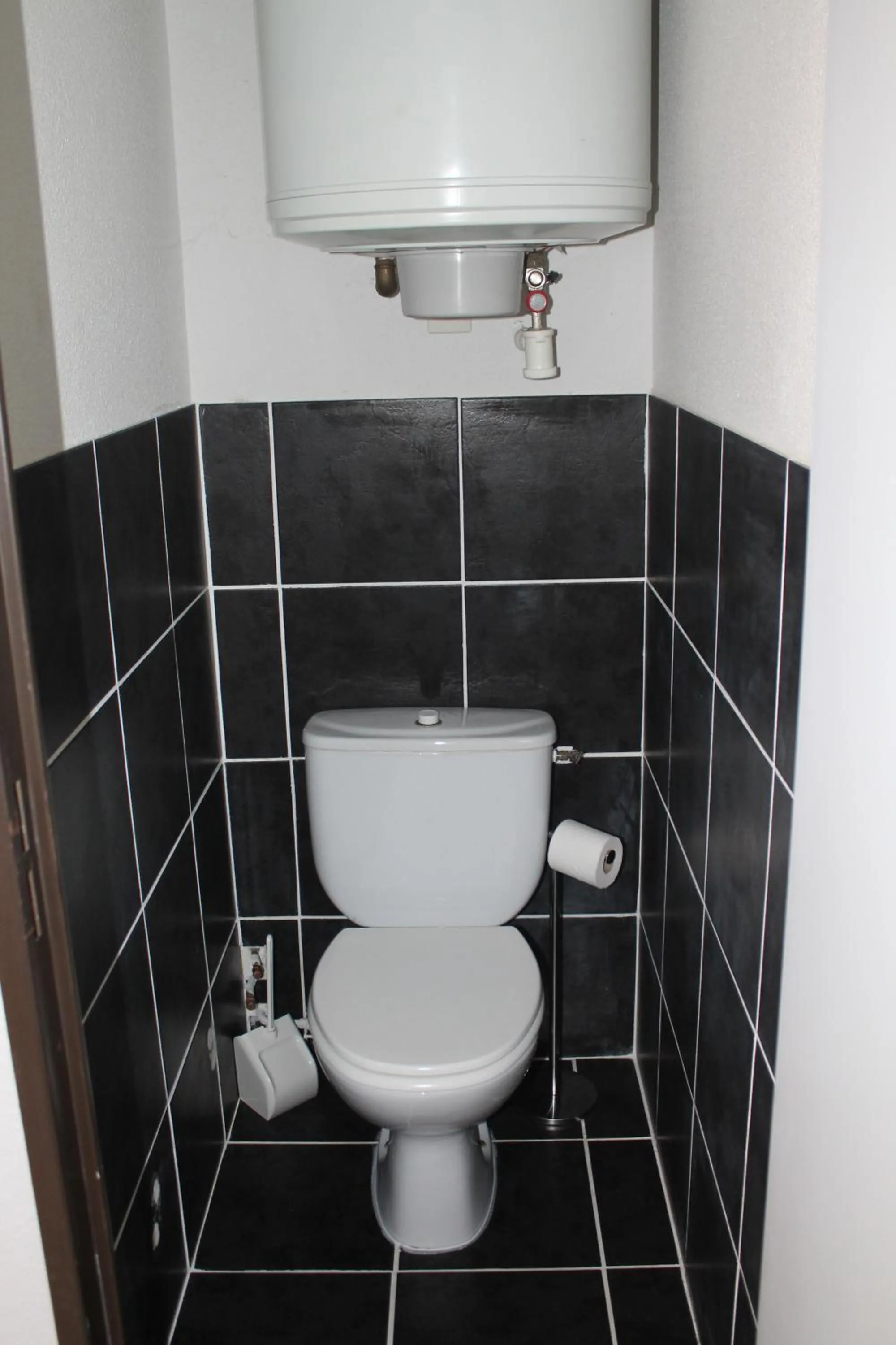 Toilet in Les Canyons du Verdon