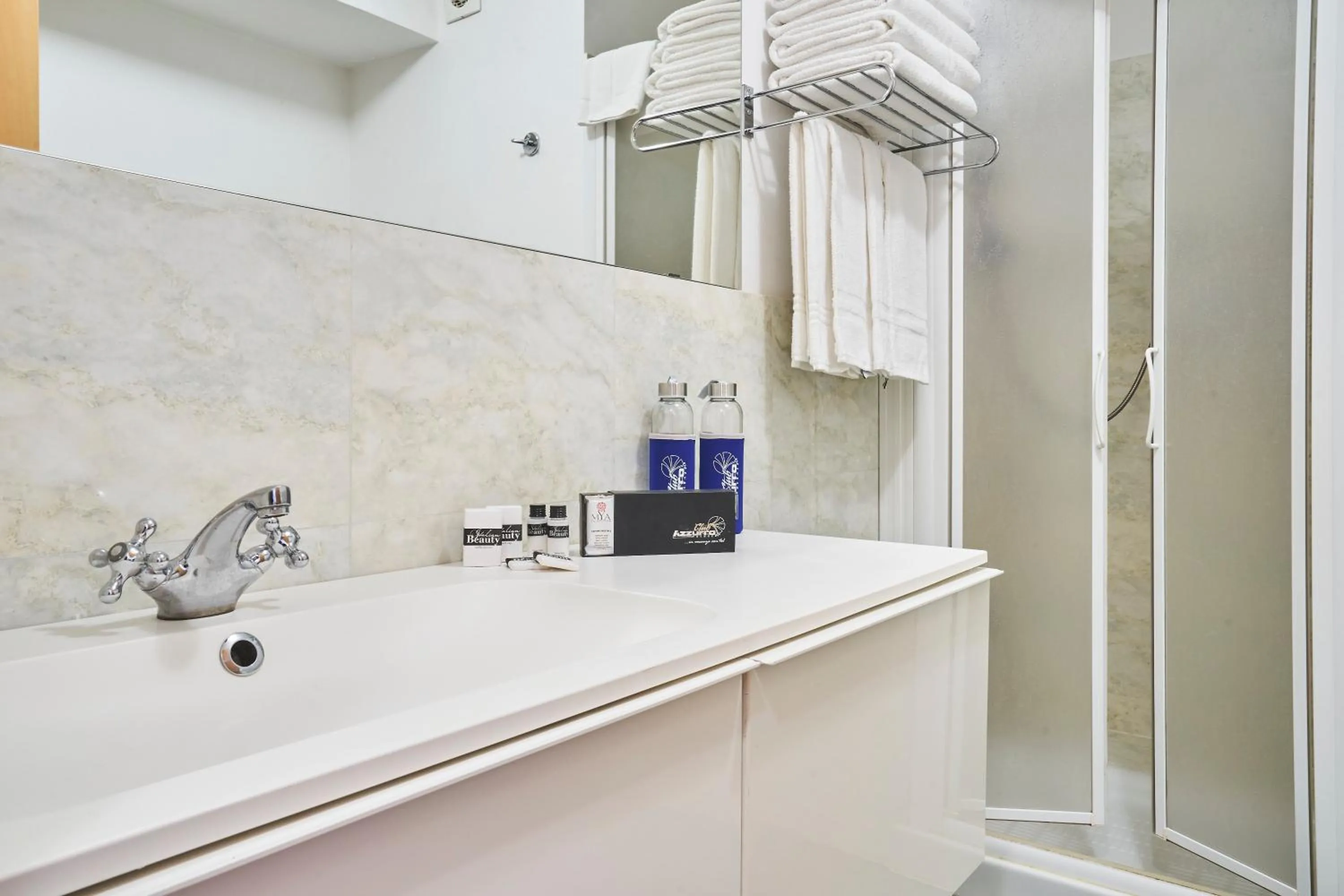 Hotel Mondolé - Azzurro Club