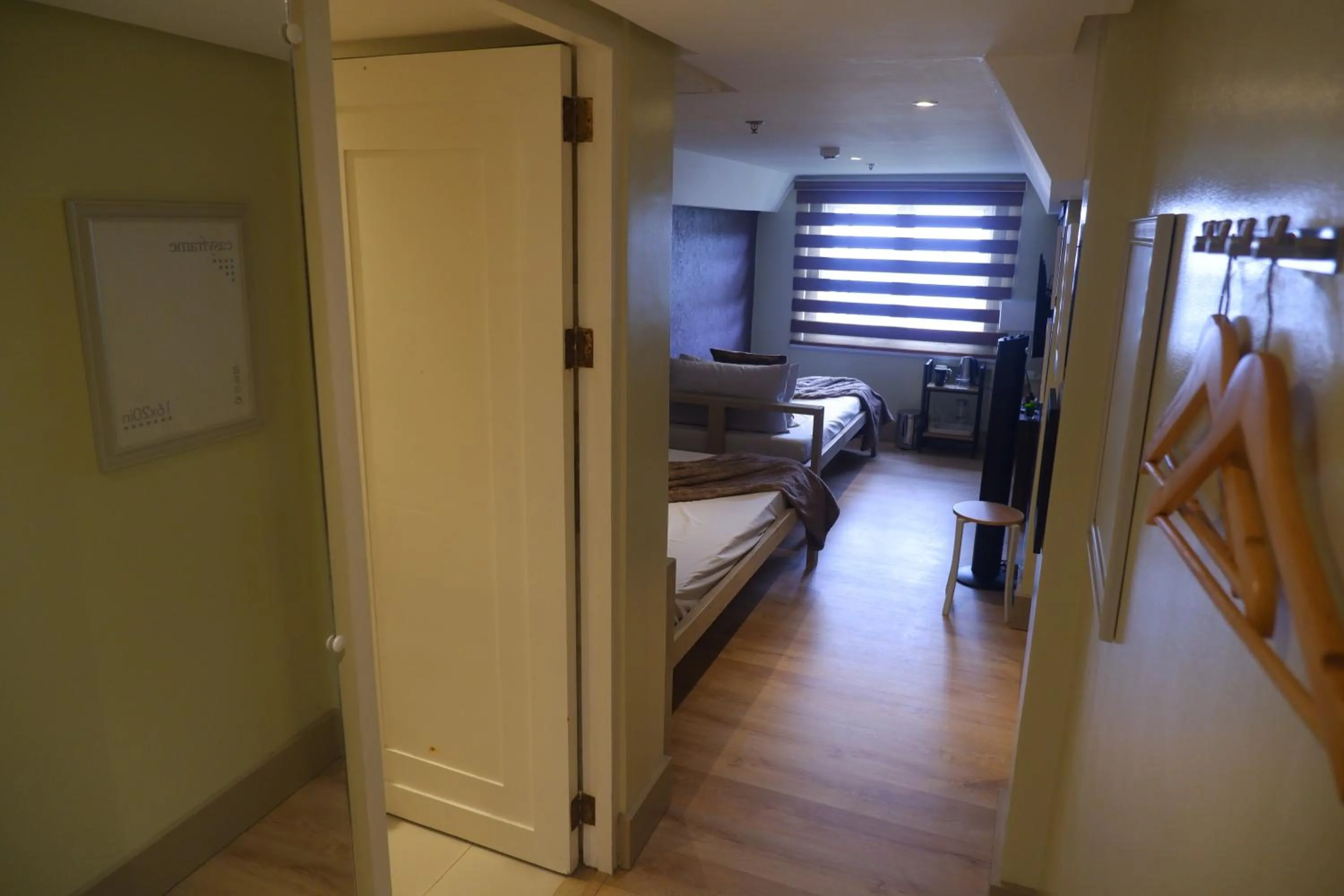 Bed in Sunset View Ridge Residences