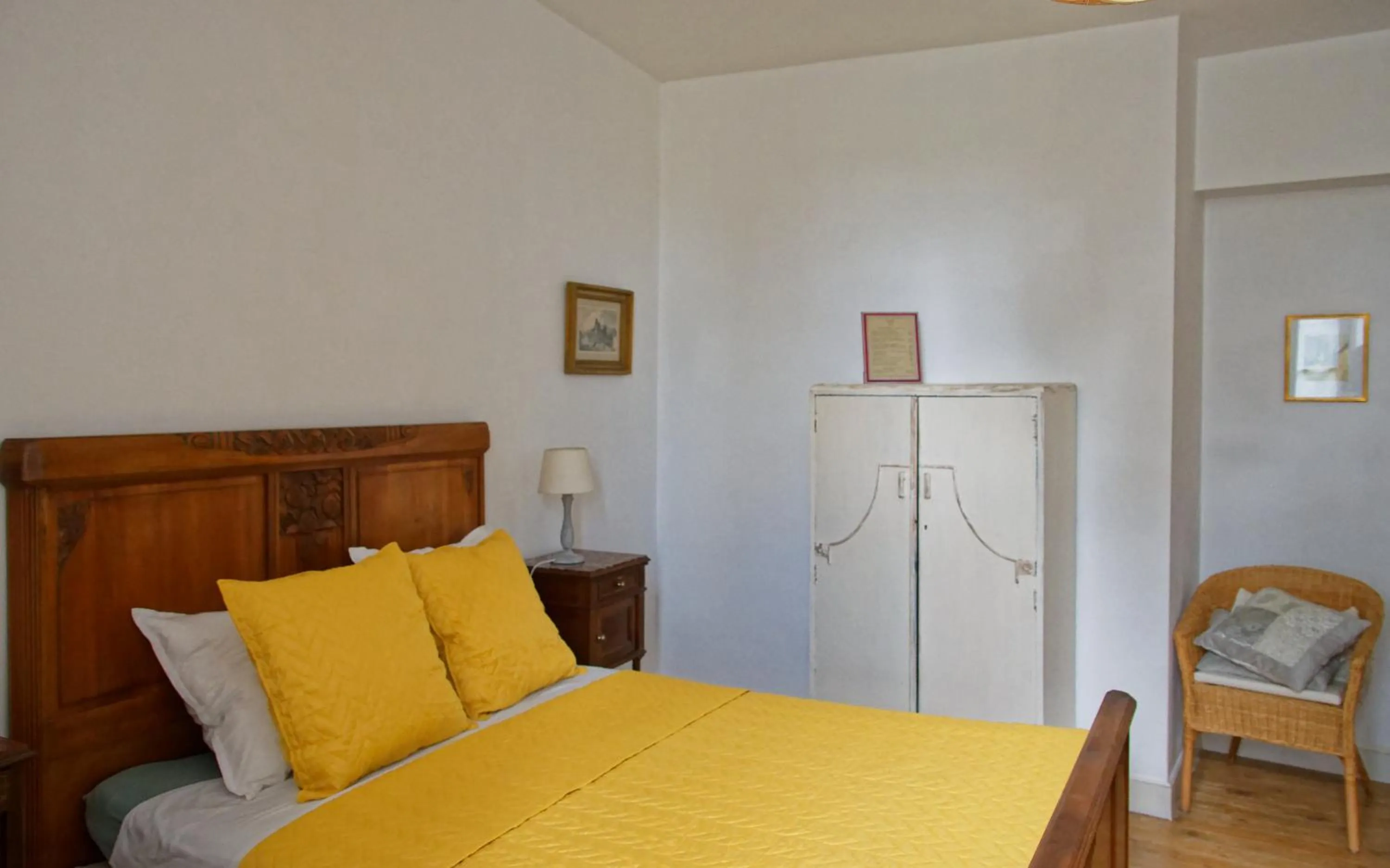 Bed in Maison Rives - Village du Livre de Montolieu