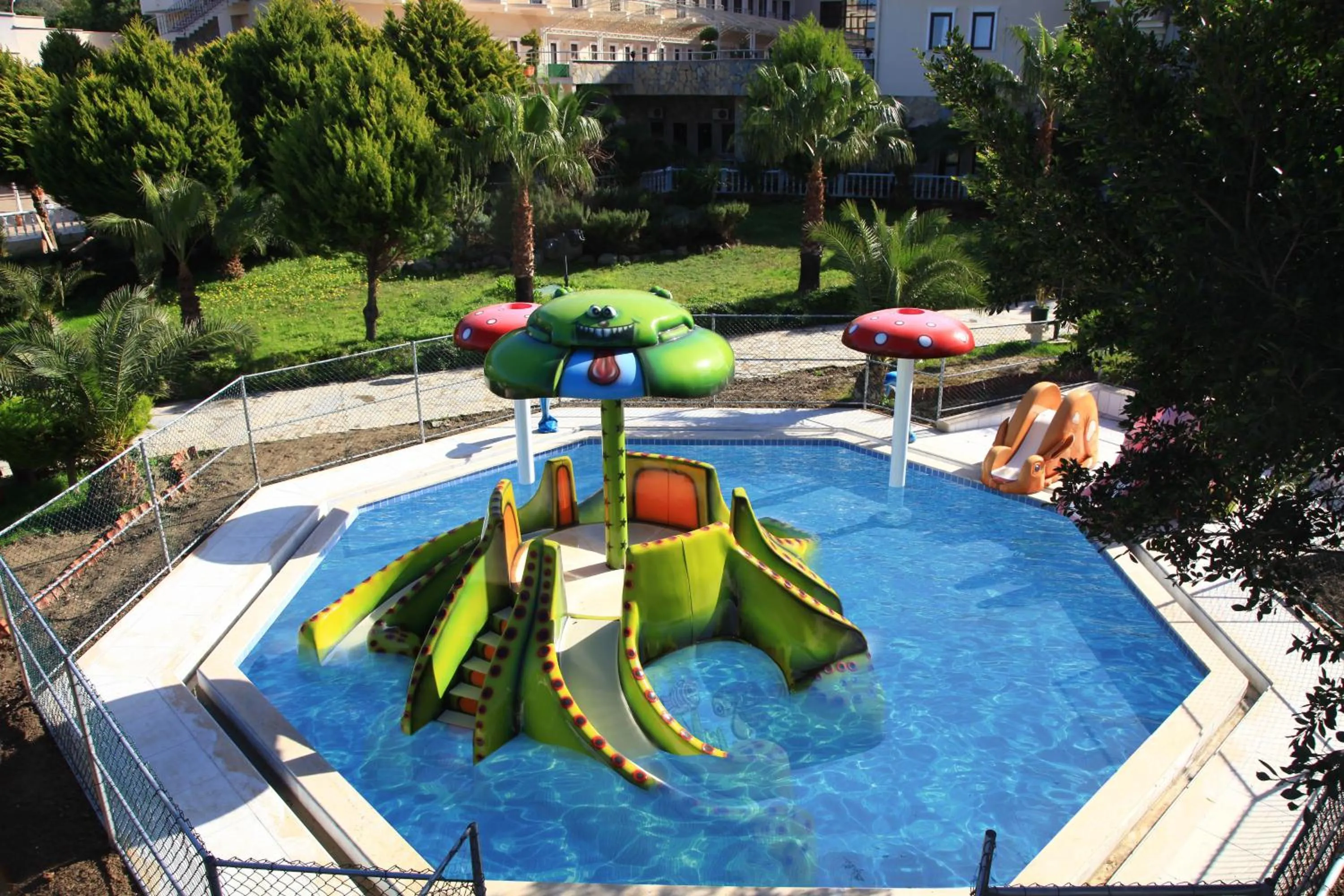 Swimming pool in Golden Age Hotel Yalıkavak Bodrum
