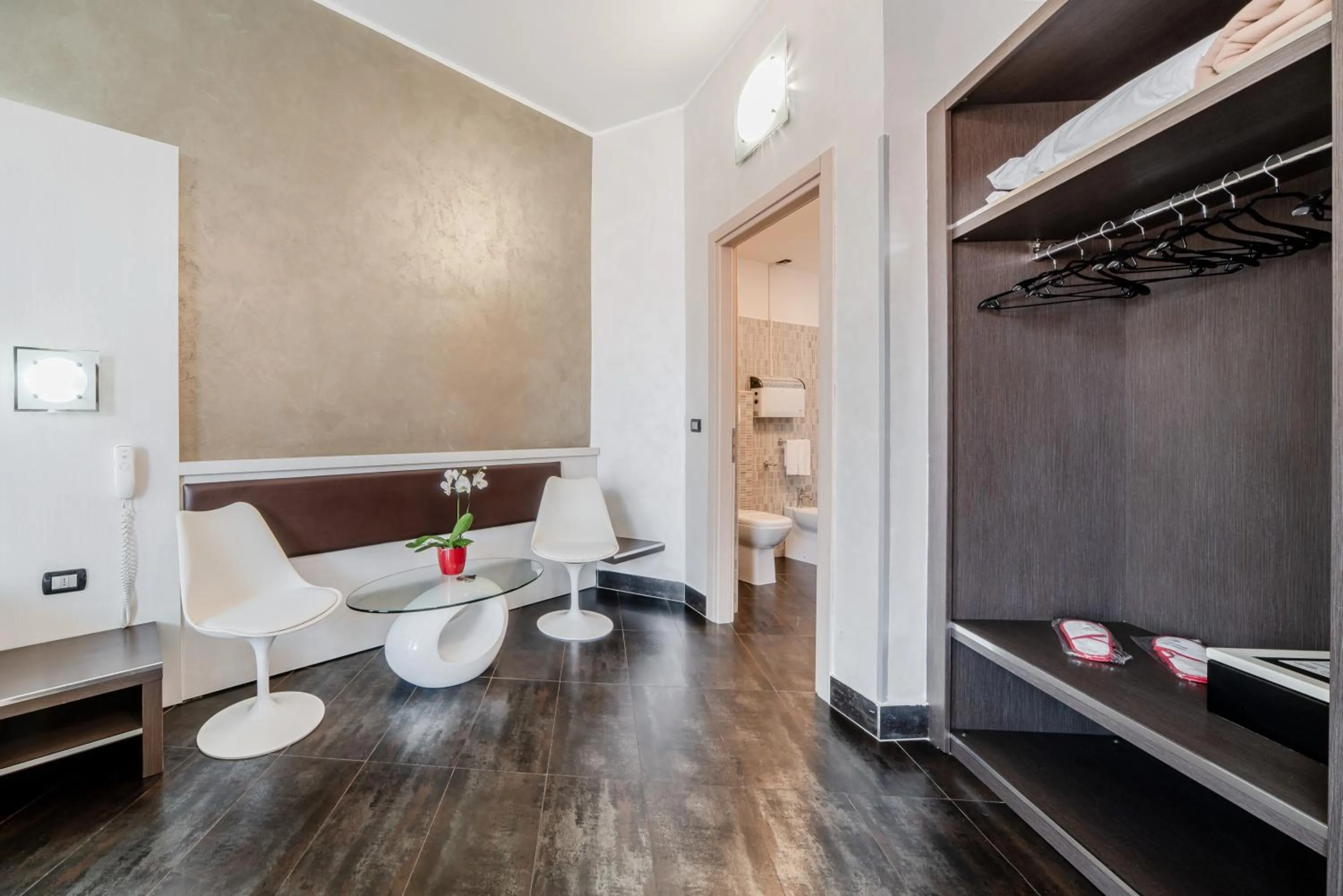 Photo of the whole room in Hotel Milano Navigli