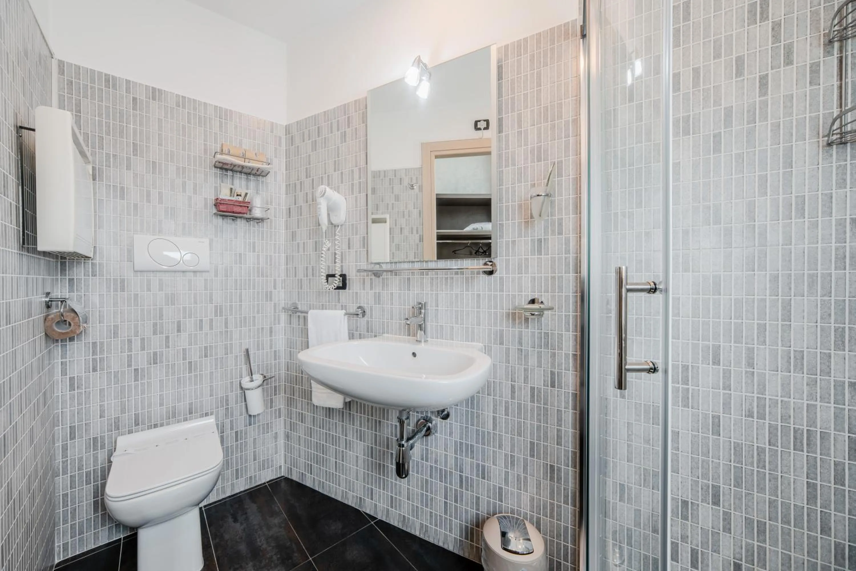 Bathroom in Hotel Milano Navigli