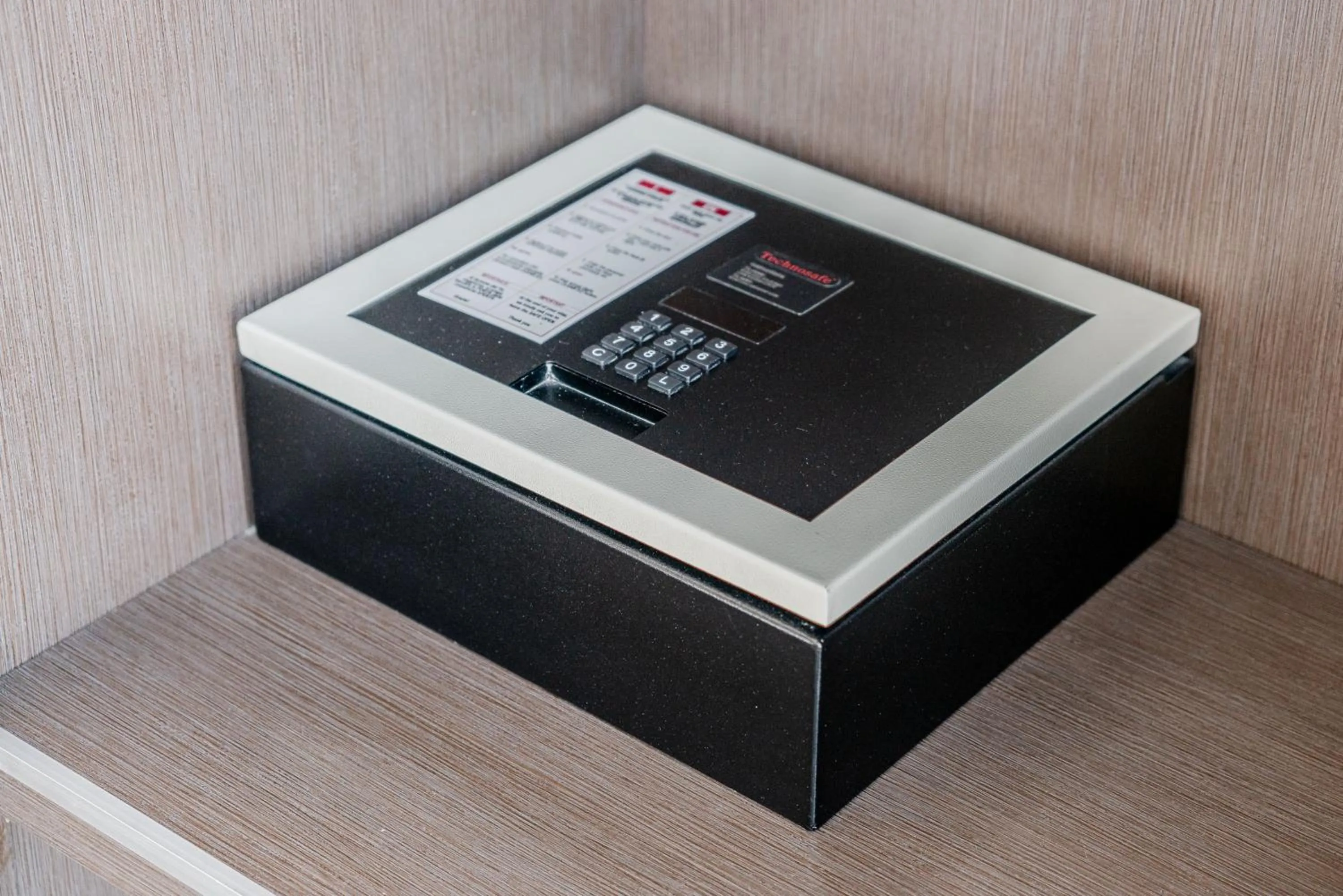 safe in Hotel Milano Navigli