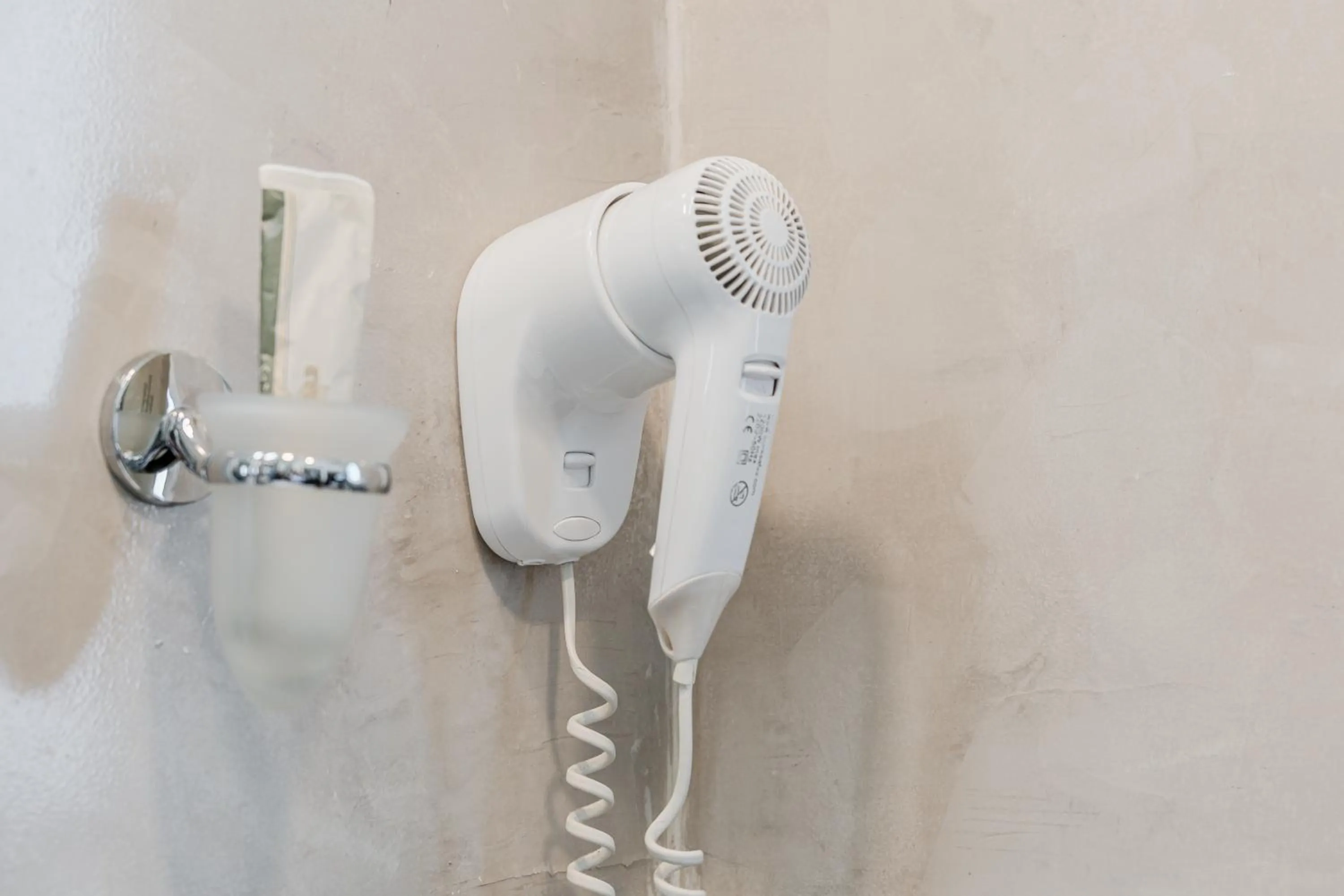 hair dryier in Hotel Milano Navigli