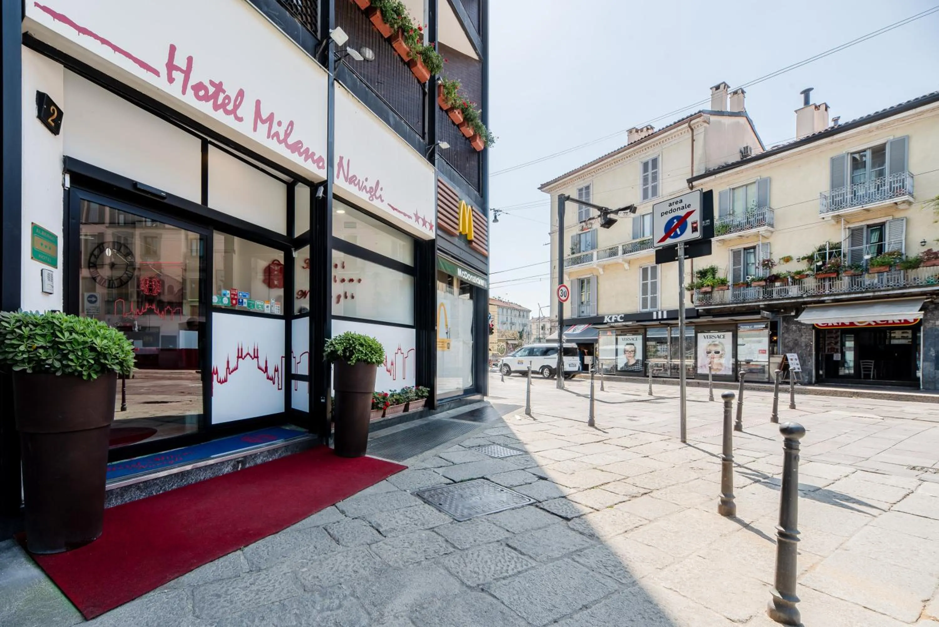 Property building in Hotel Milano Navigli