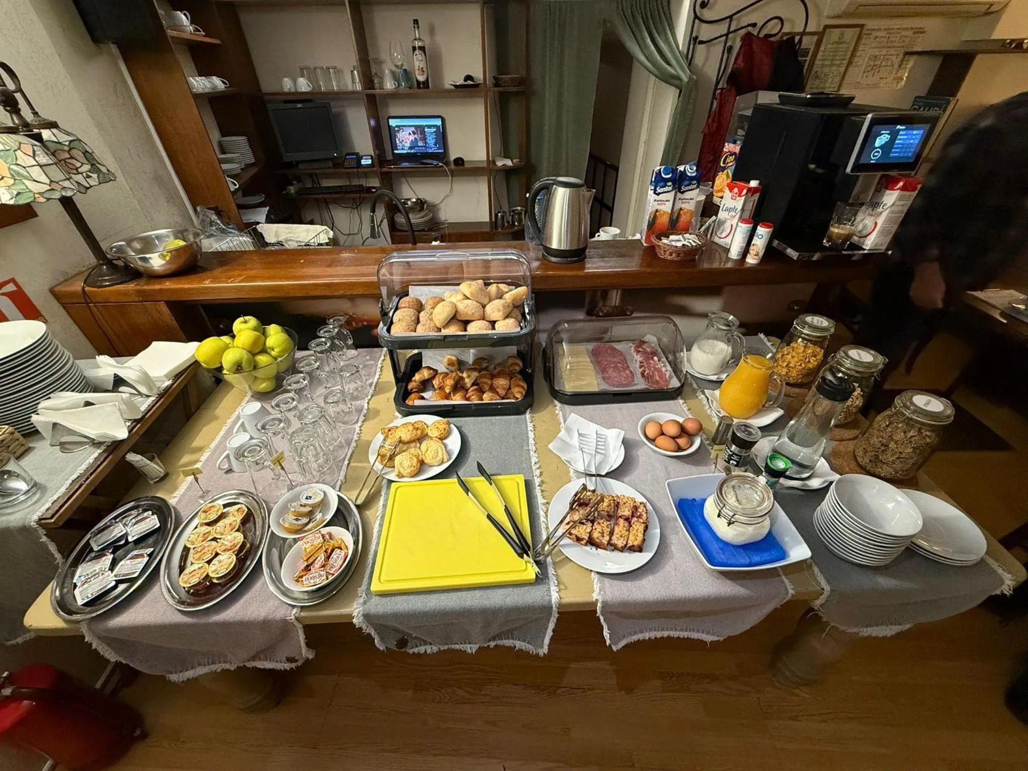 Breakfast in Rembrandt Old Town