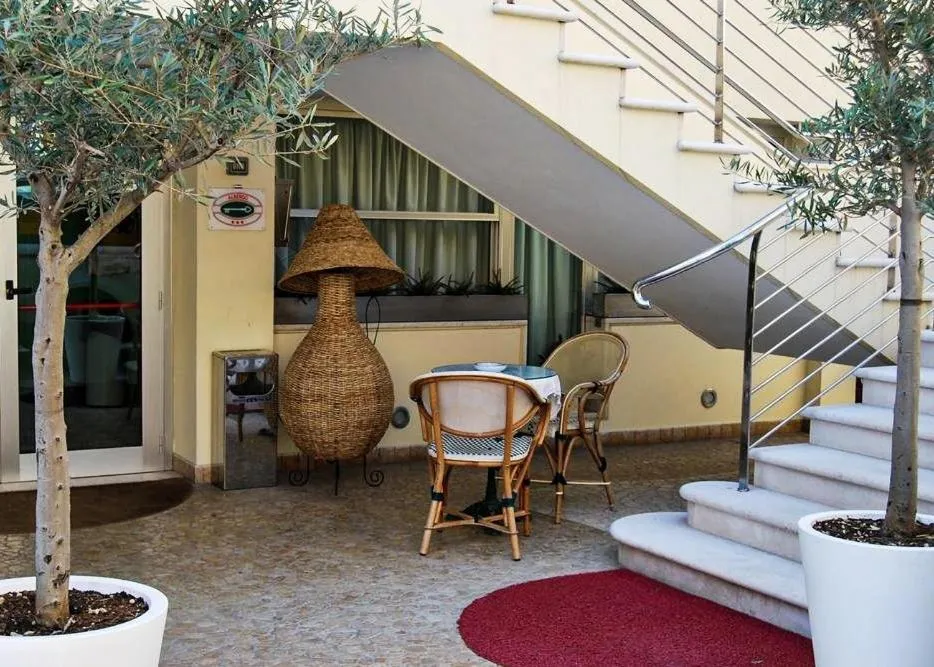 Patio in Hotel Acerboli