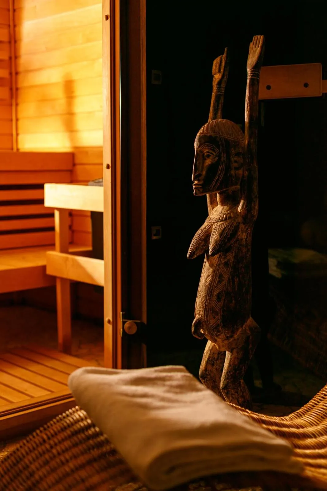 Sauna, Bed in Hotel Mariver