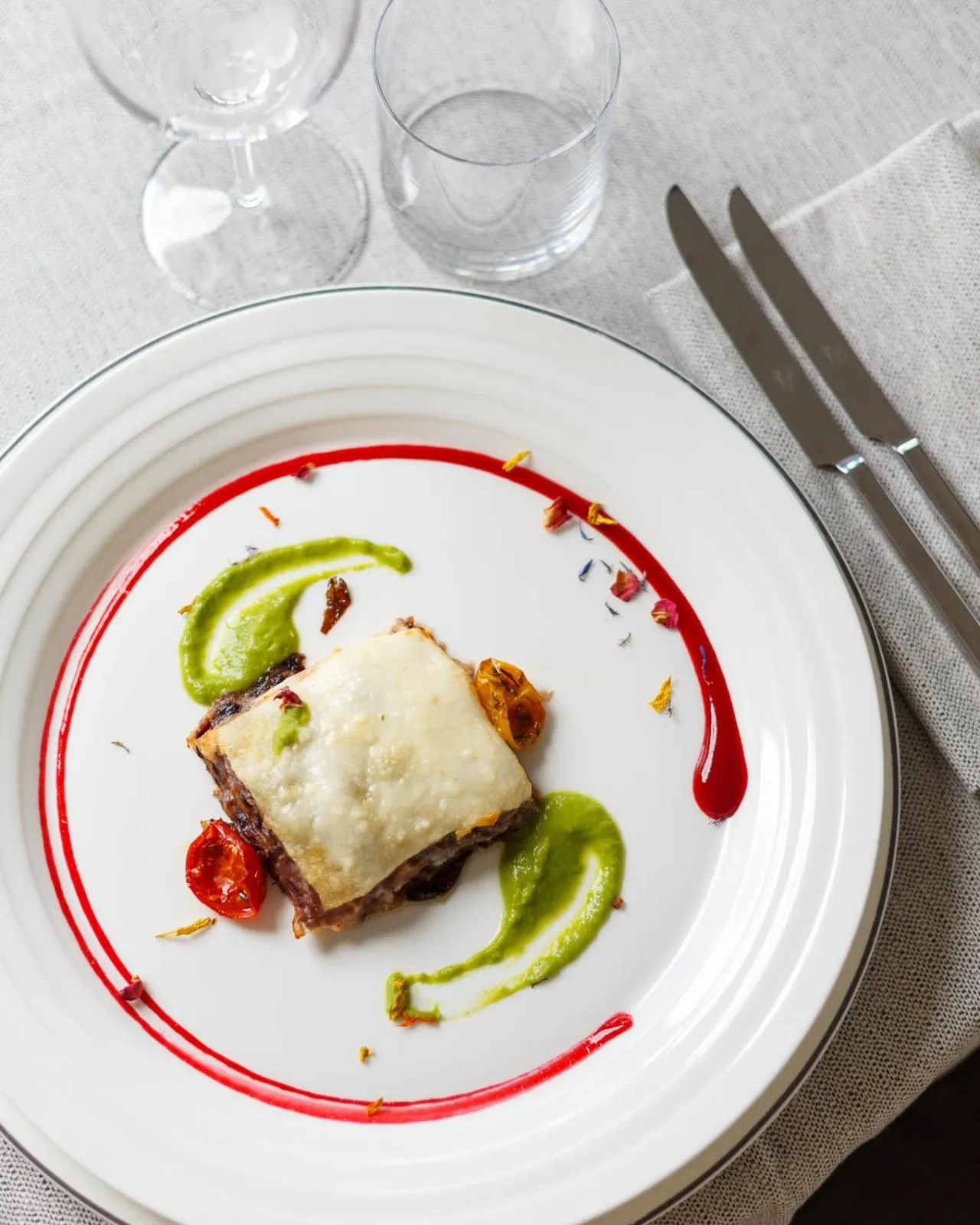 Restaurant/places to eat in Hotel Mariver