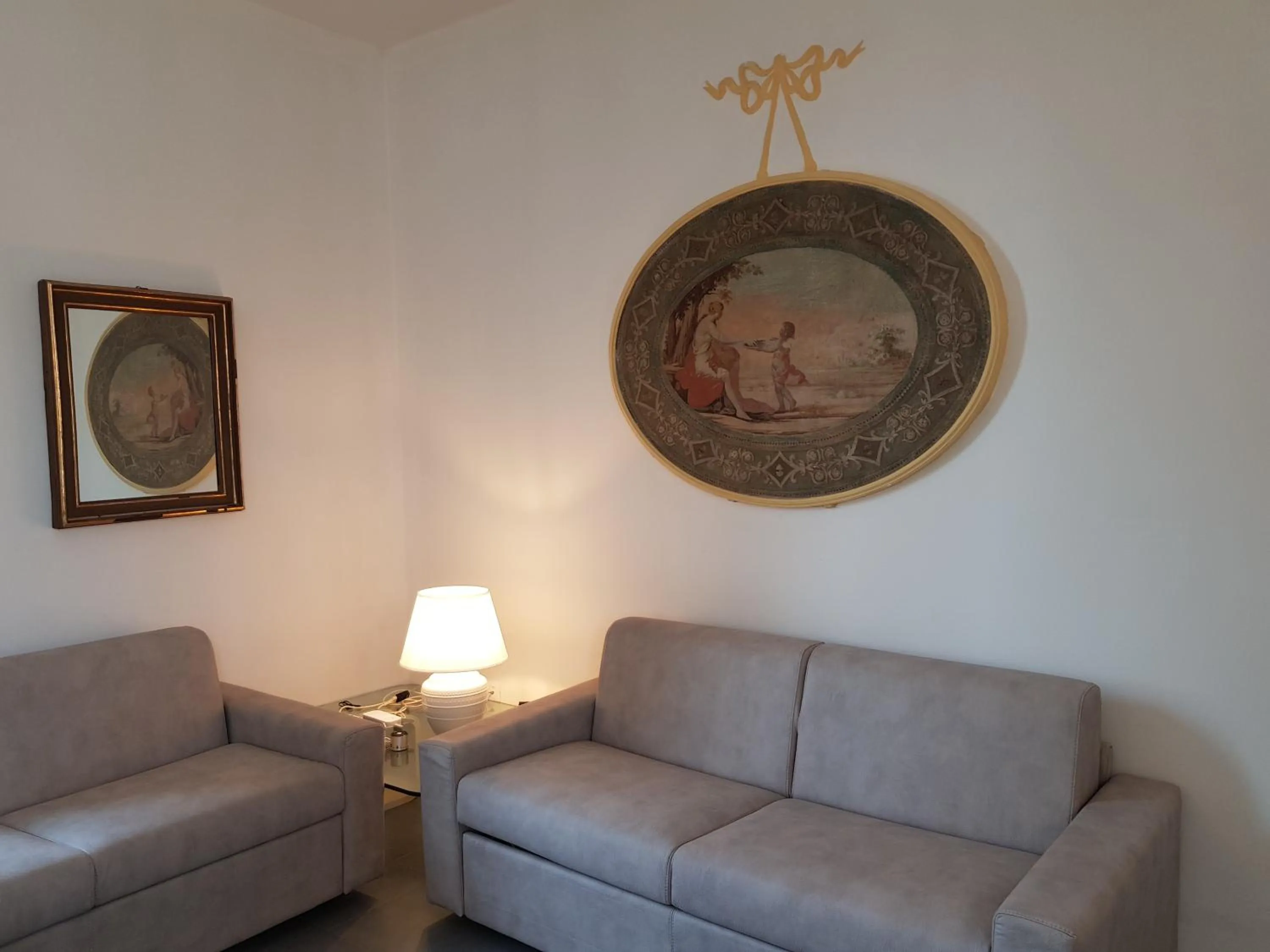 Living room in CharmeRooms Villa Moroni