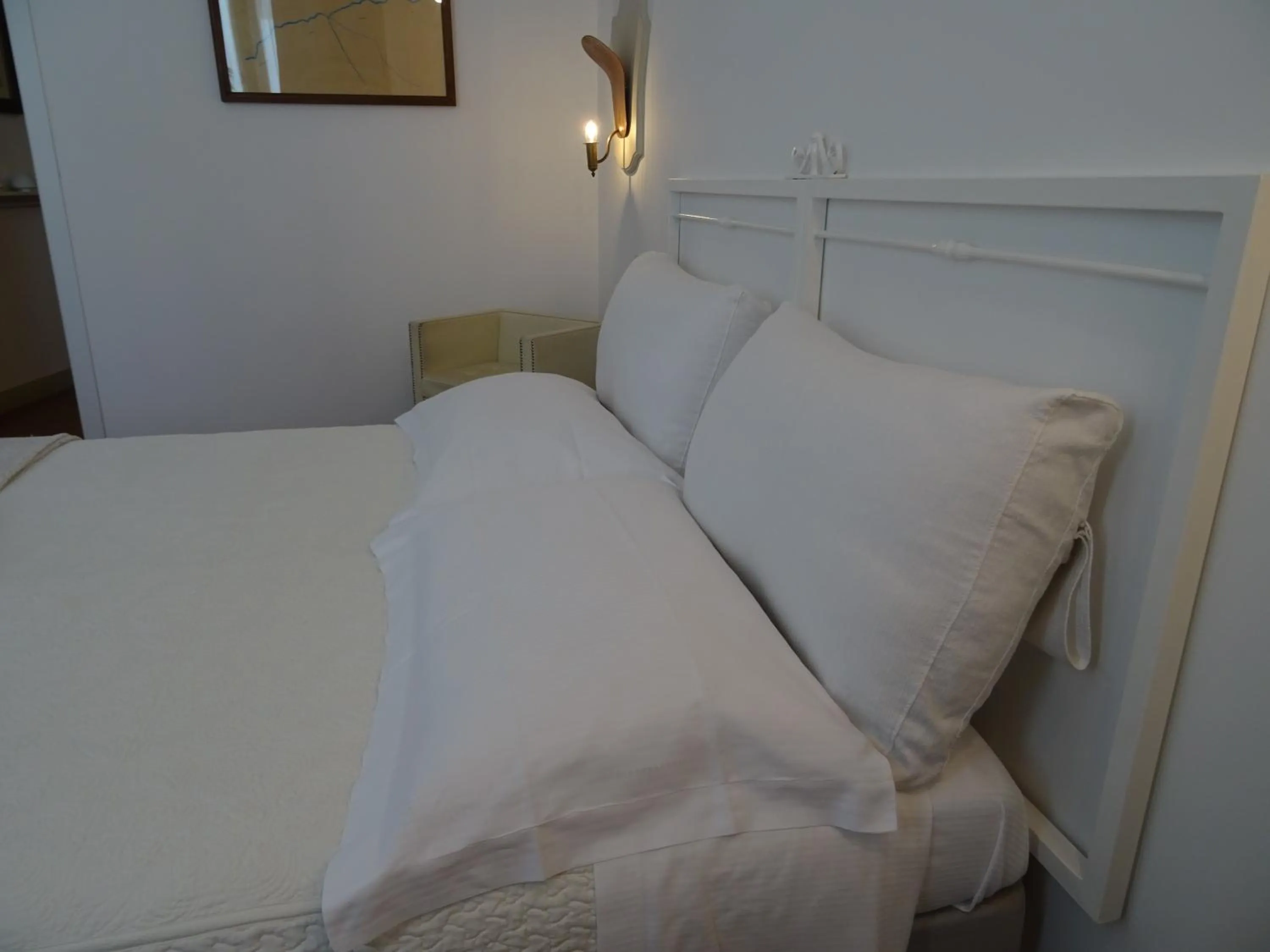 Bed in CharmeRooms Villa Moroni