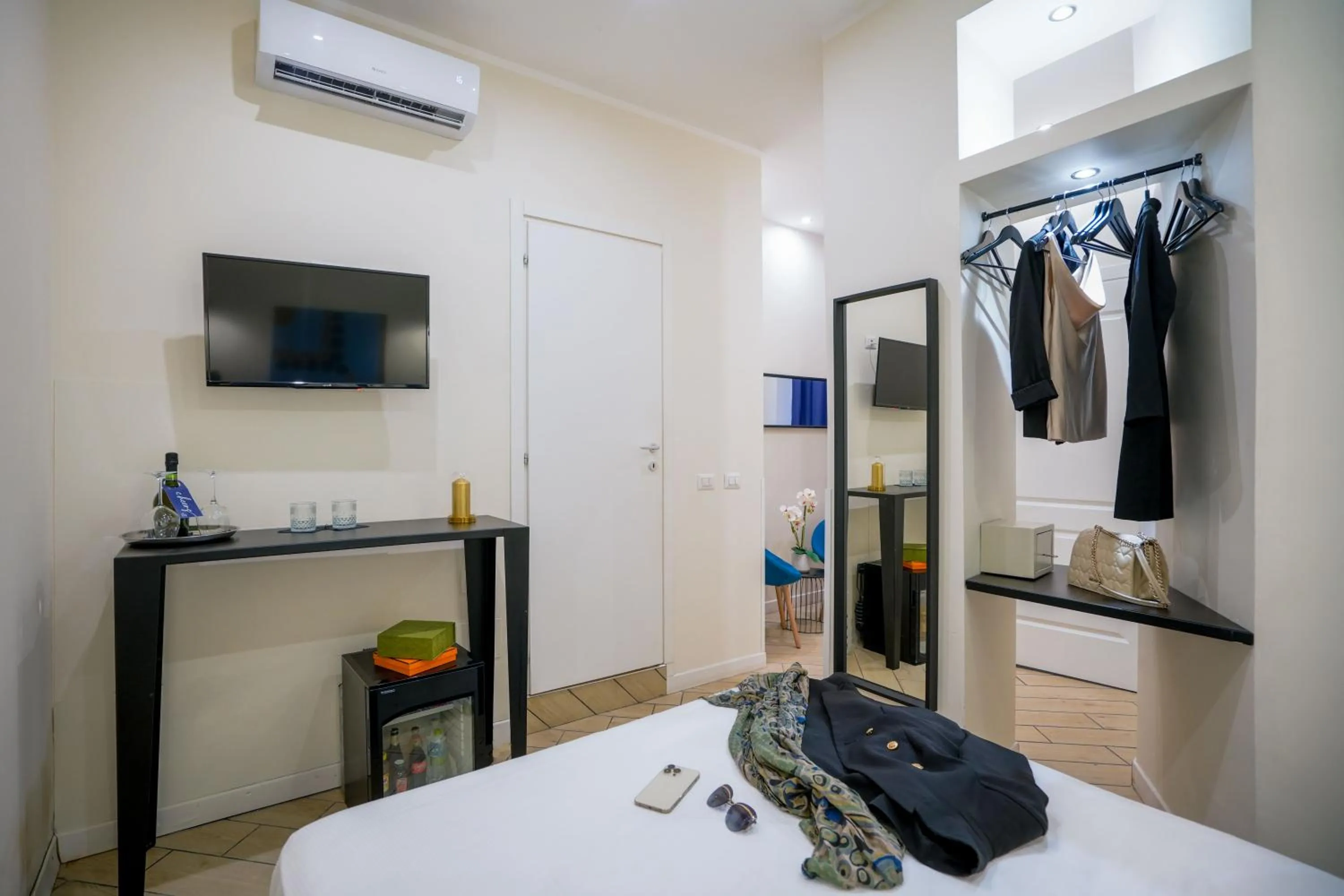 Bedroom, Bed in Pantheon Unique Rooms