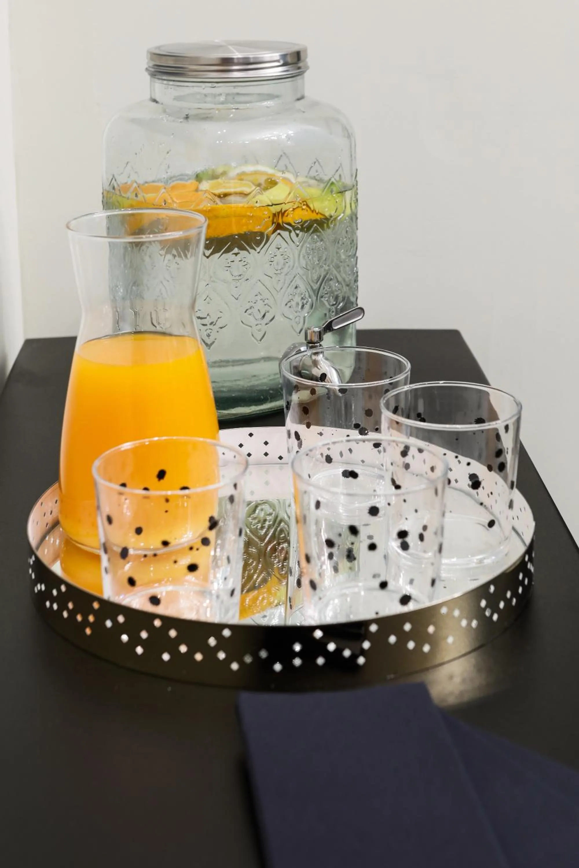 Coffee/tea facilities in Pantheon Unique Rooms