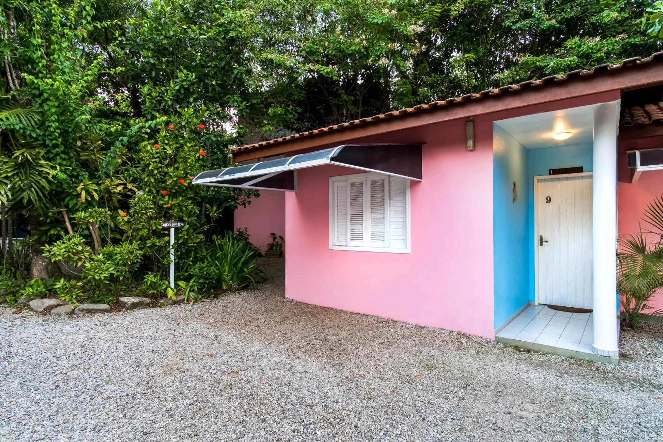 Property building in Pousada Sanremo Inn