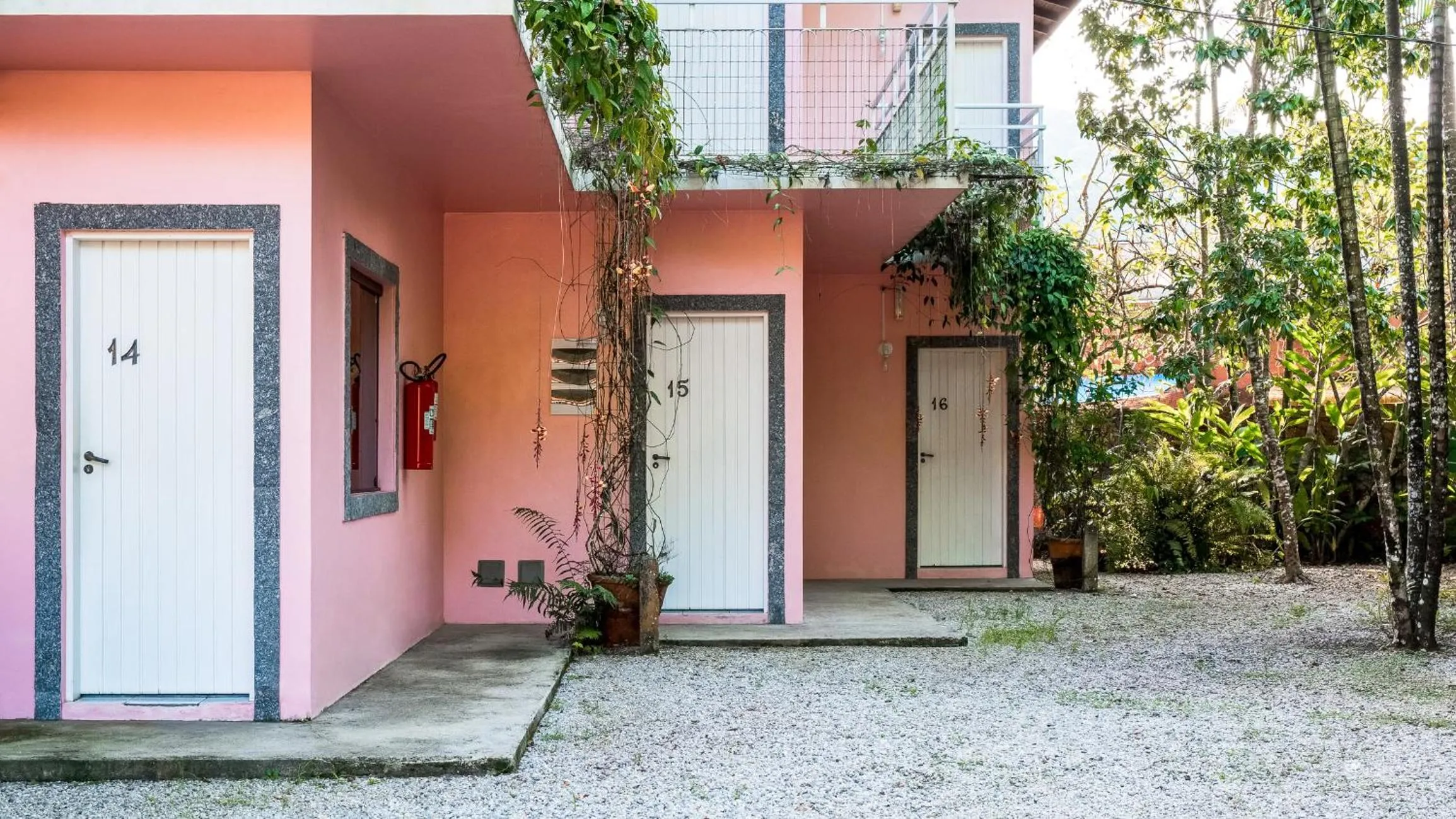 Property building in Pousada Sanremo Inn