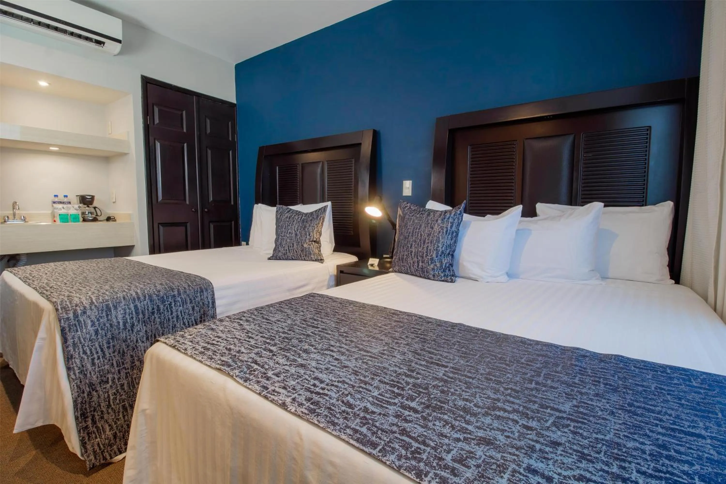 Bedroom, Bed in Best Western Real Tula Express