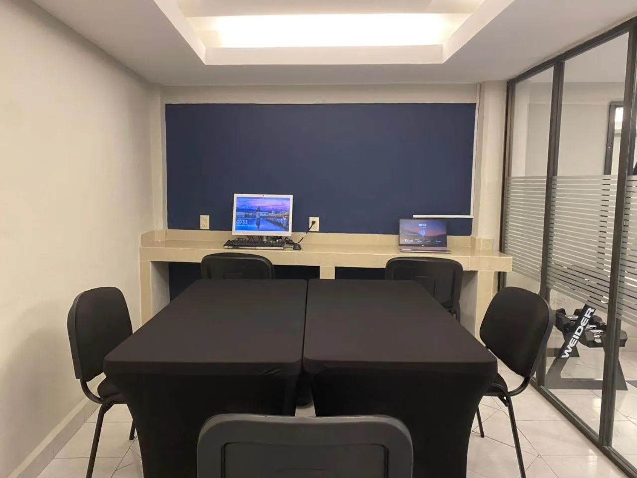 Business facilities in Best Western Real Tula Express