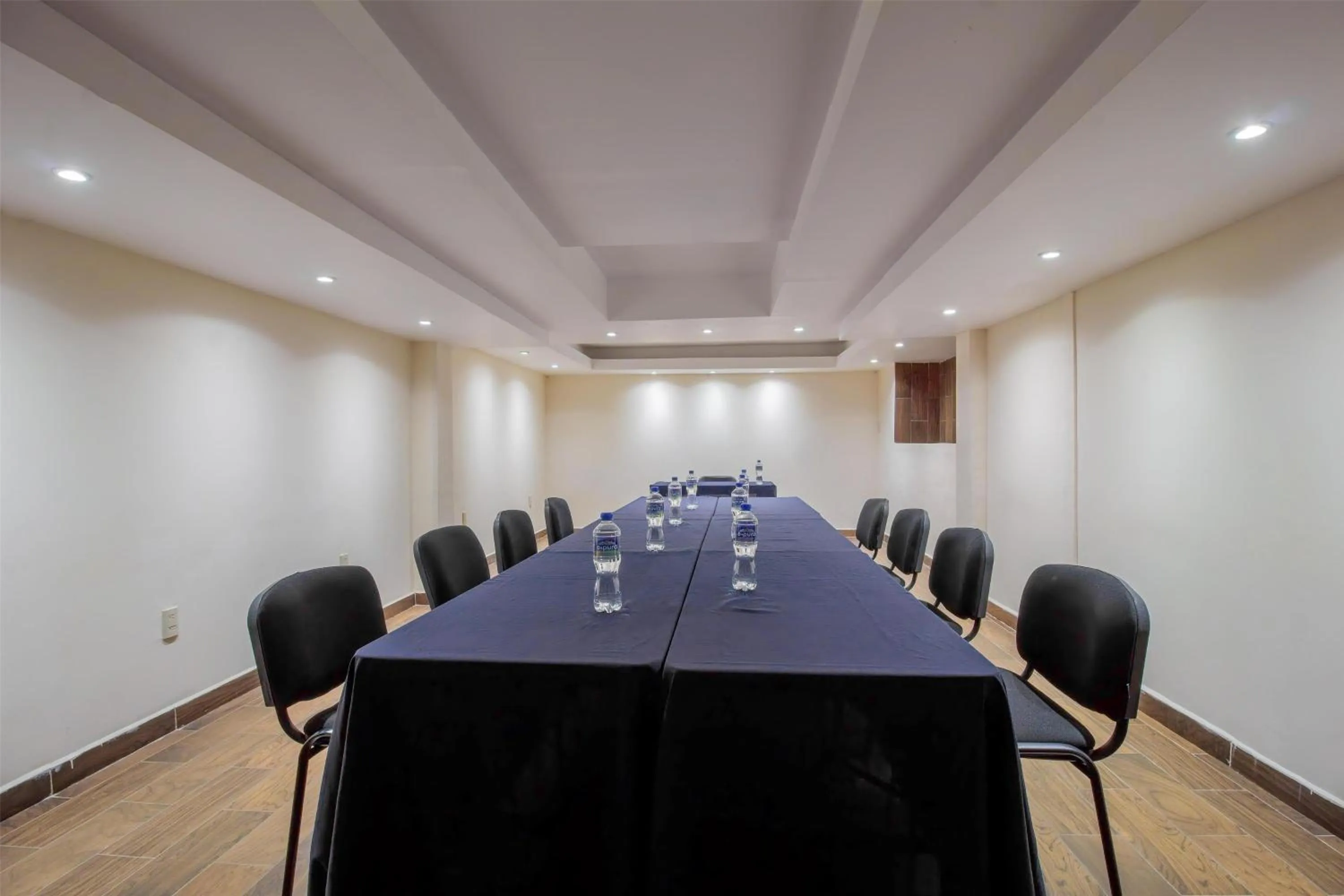 Meeting/conference room in Best Western Real Tula Express