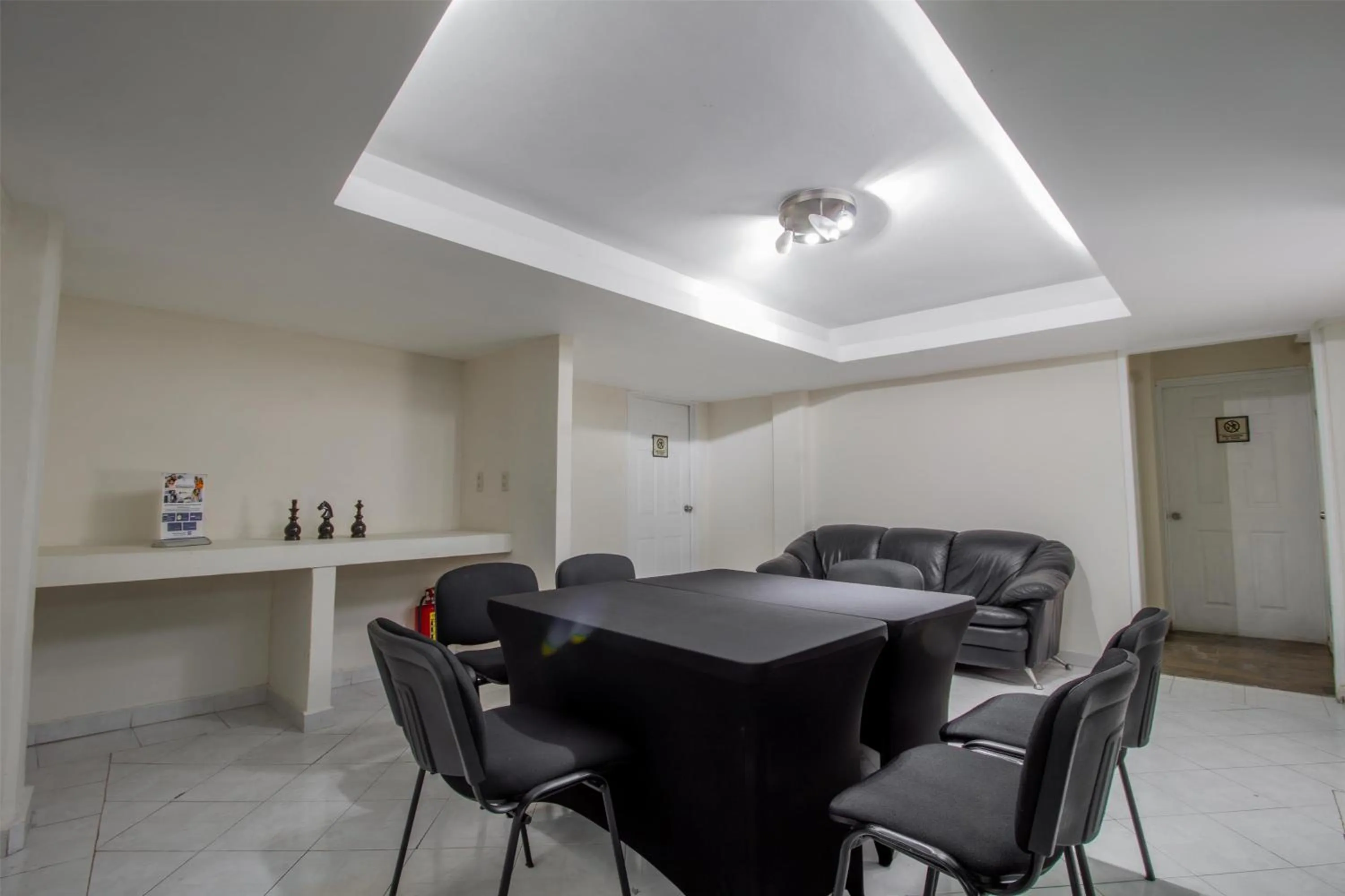 Meeting/conference room in Best Western Real Tula Express