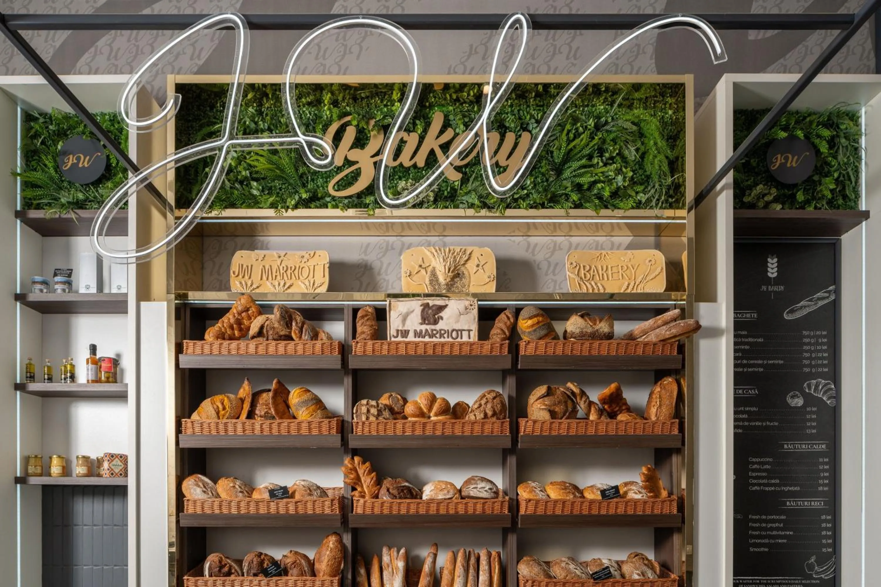 Restaurant/places to eat in JW Marriott Bucharest Grand Hotel