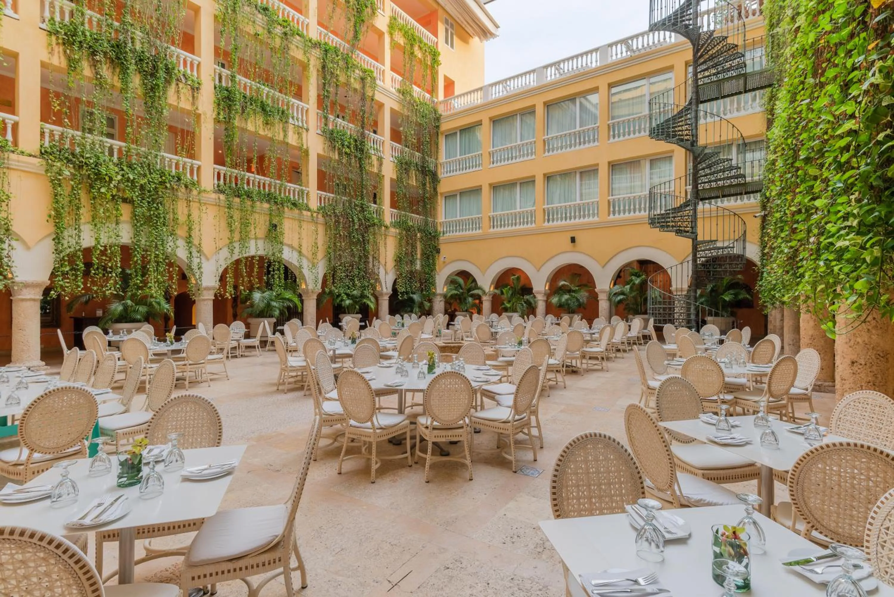 Restaurant/places to eat in Charleston Santa Teresa Cartagena