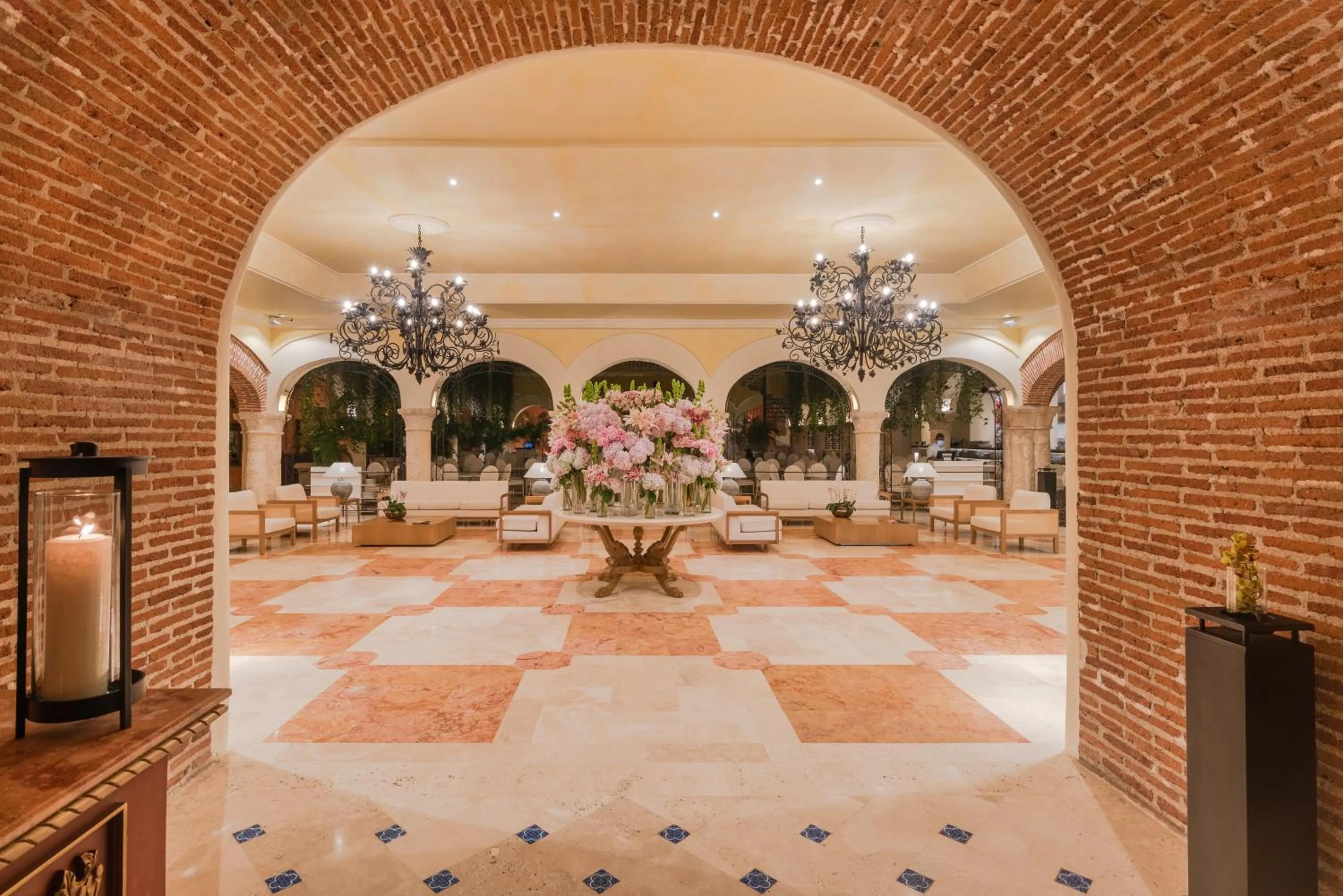 Facade/entrance in Charleston Santa Teresa Cartagena