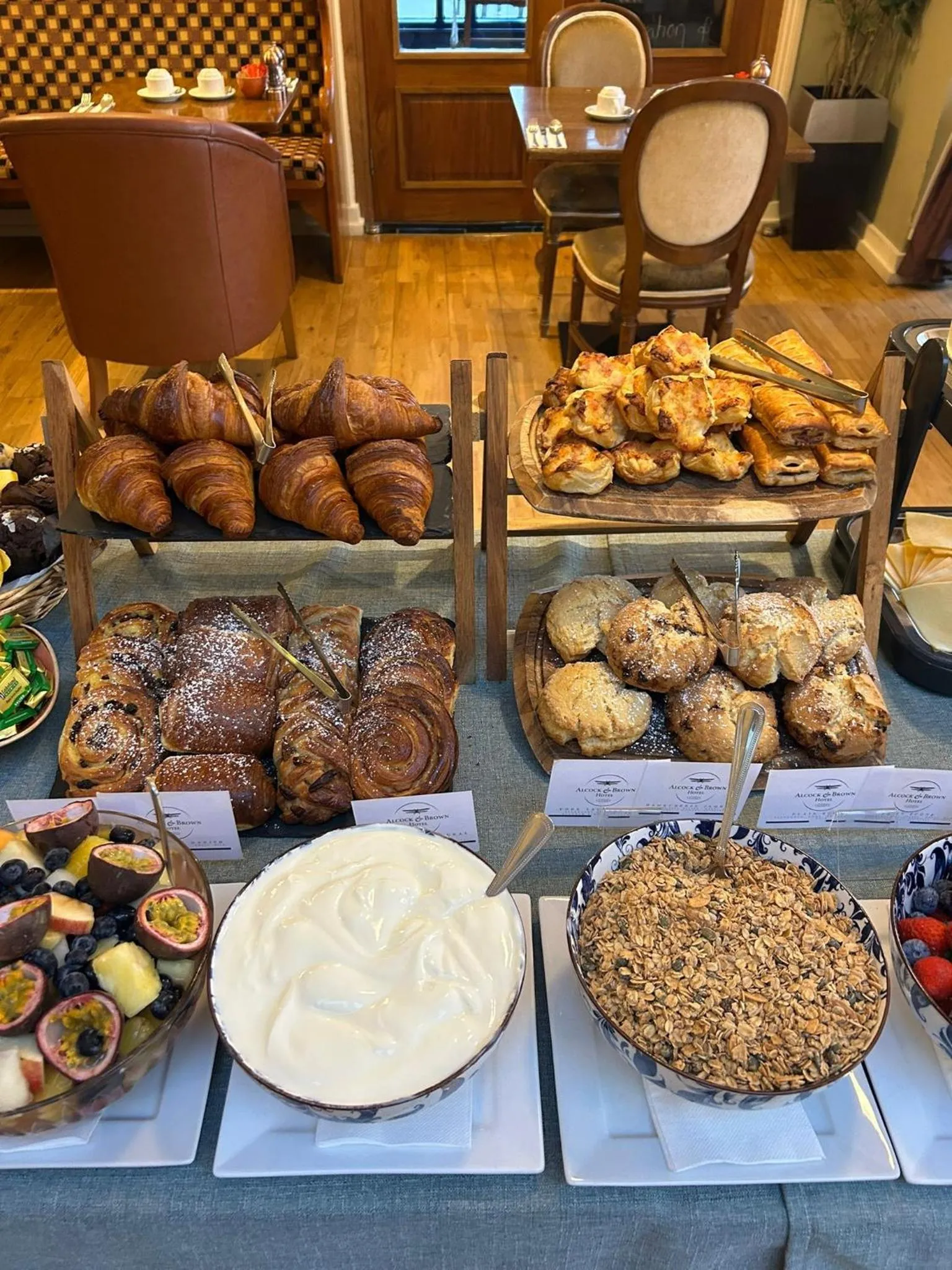 Alcock & Brown Hotel