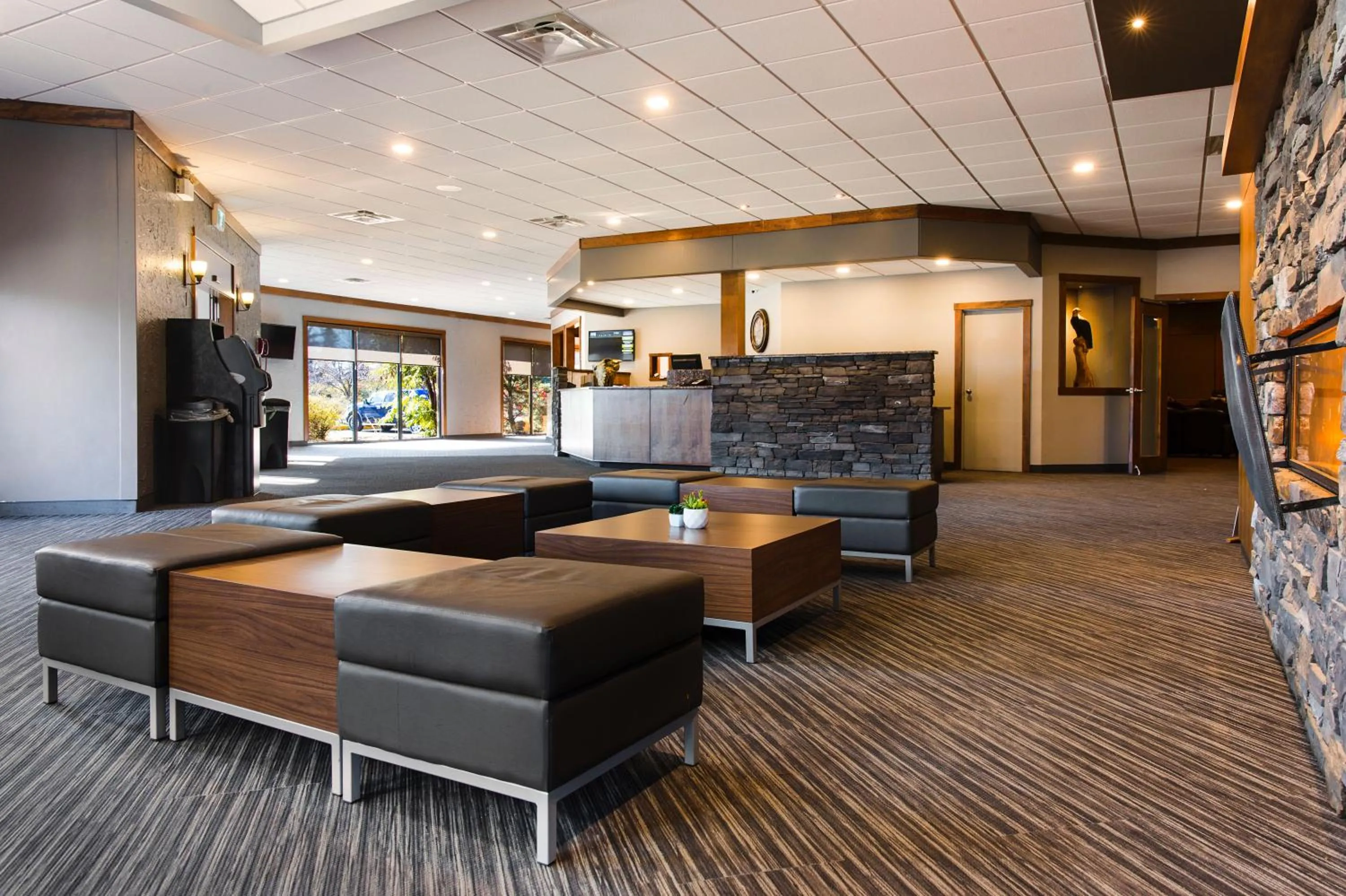 Lobby or reception in Days Inn & Conference Centre by Wyndham Prince Albert