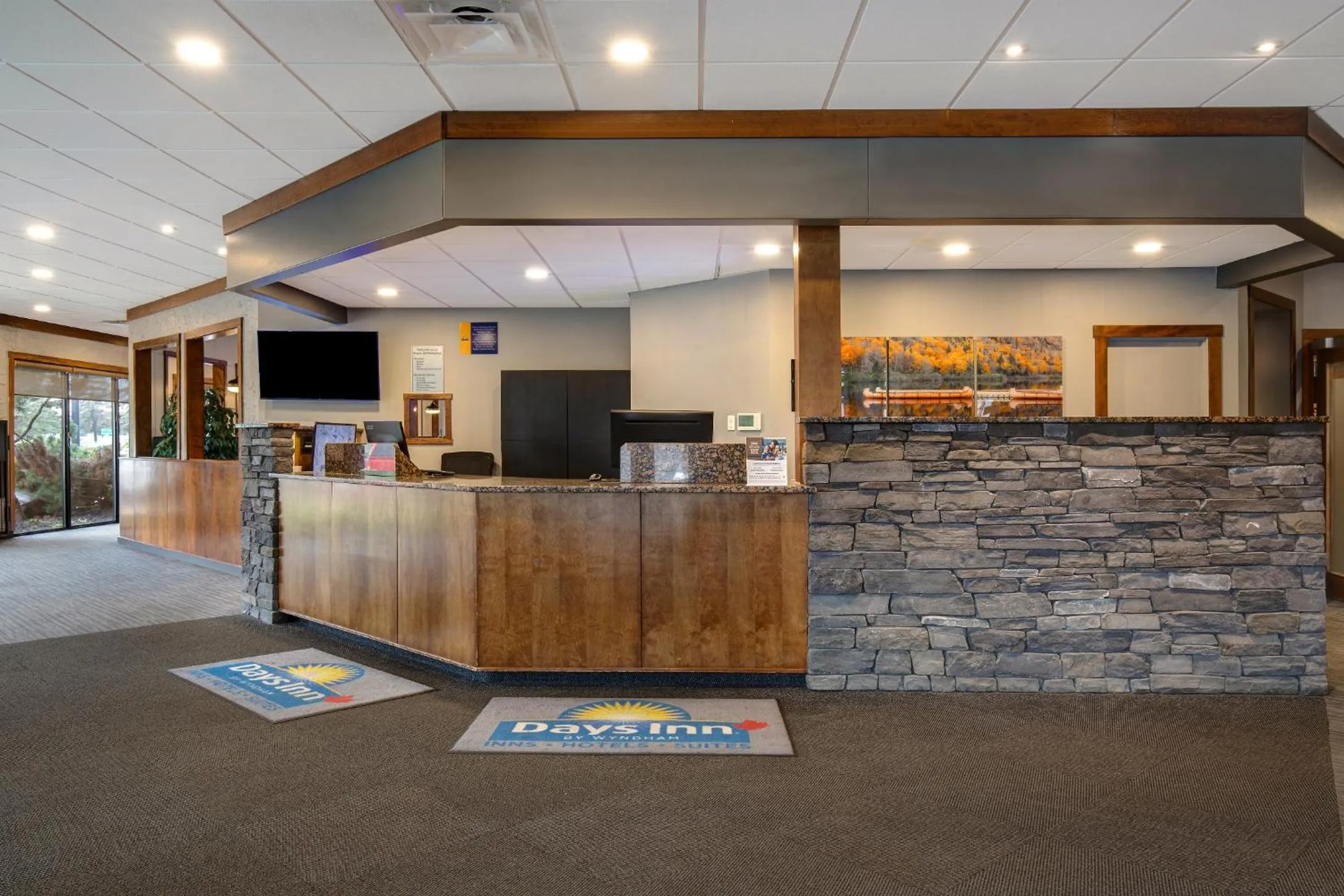 Lobby or reception in Days Inn & Conference Centre by Wyndham Prince Albert