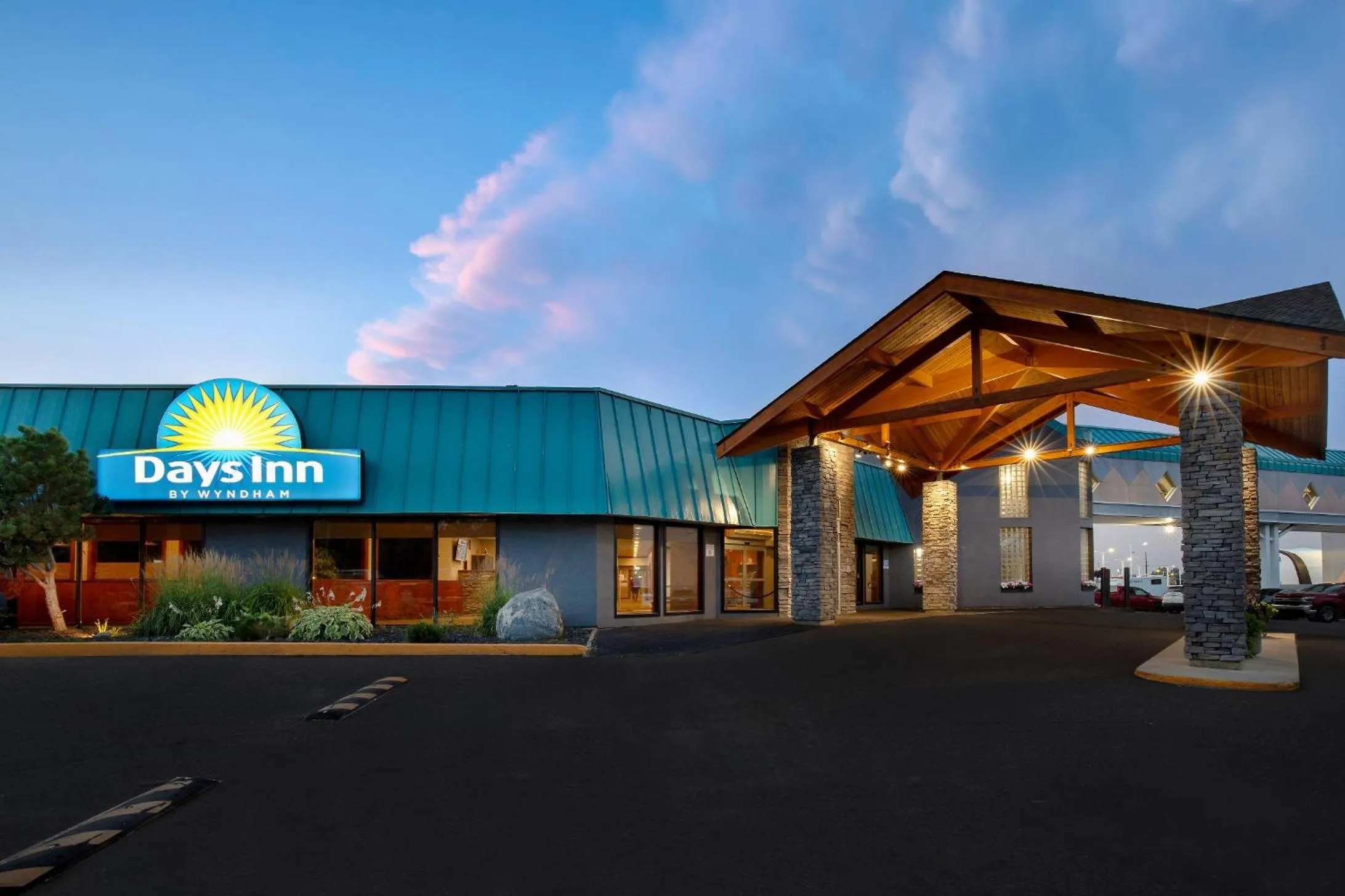 Property building in Days Inn & Conference Centre by Wyndham Prince Albert