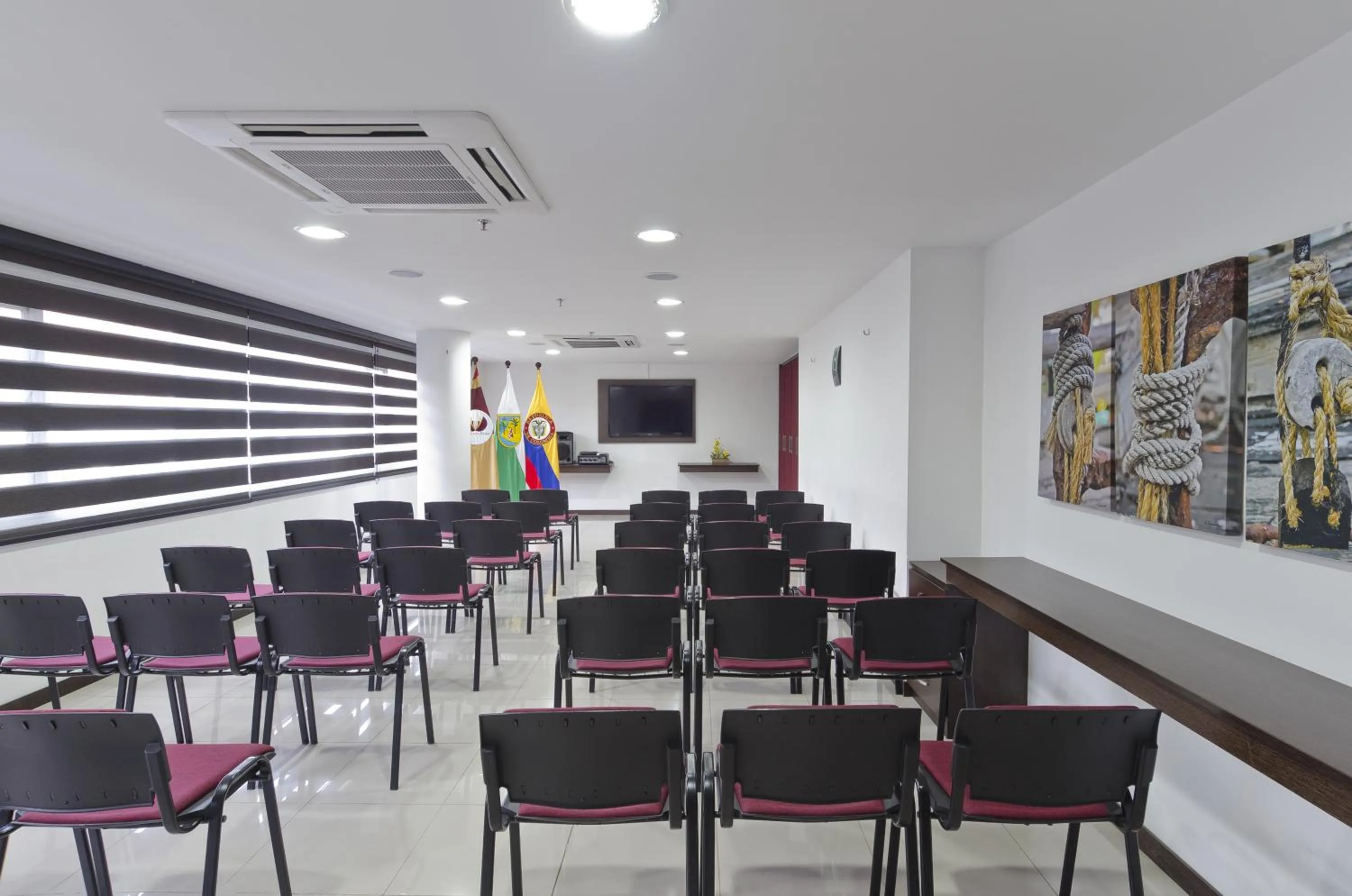 Property building in Hotel Golden Palermo