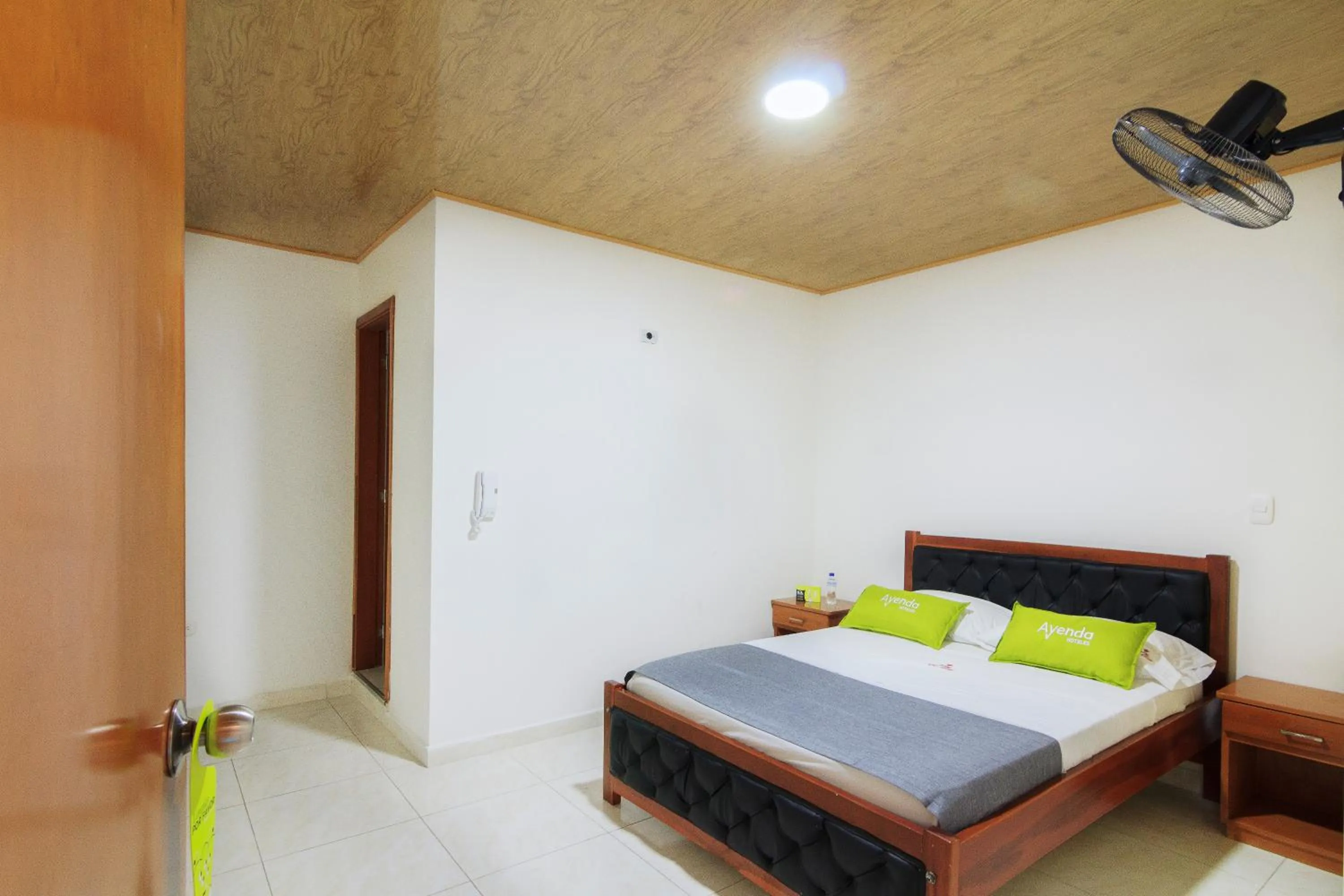 Bedroom, Bed in Hotel El Rubí