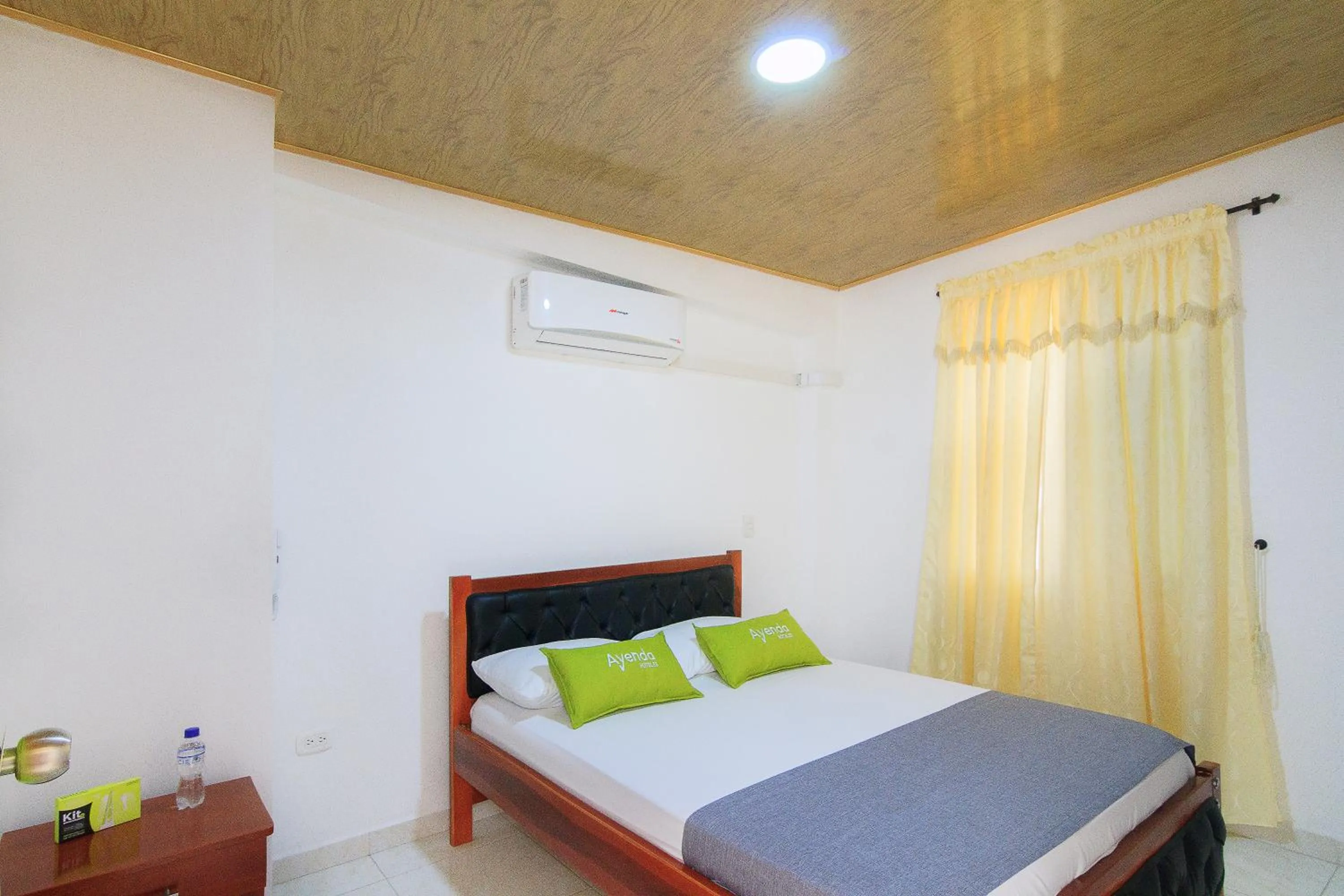 Bedroom, Bed in Hotel El Rubí