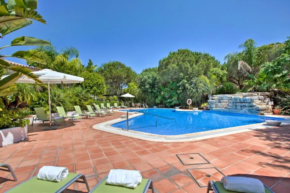 Swimming pool in Quinta Jacintina - My Secret Garden Hotel