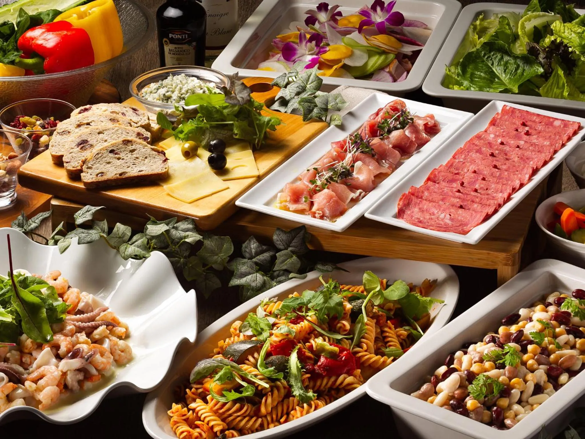 Restaurant/places to eat, Lunch and Dinner in Hotel & Resorts Saga Karatsu