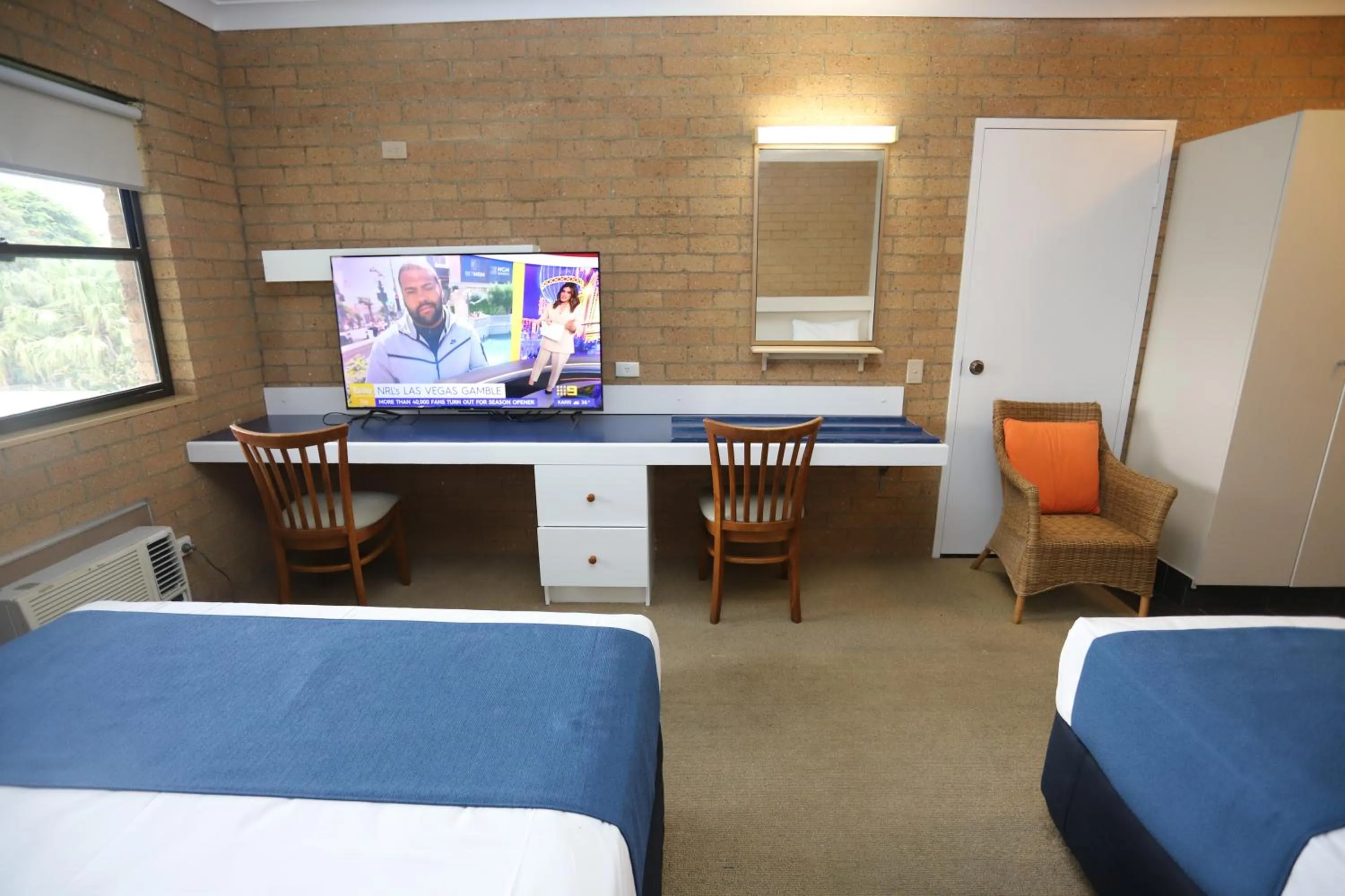 Bed in Great Eastern Motor Inn Gympie