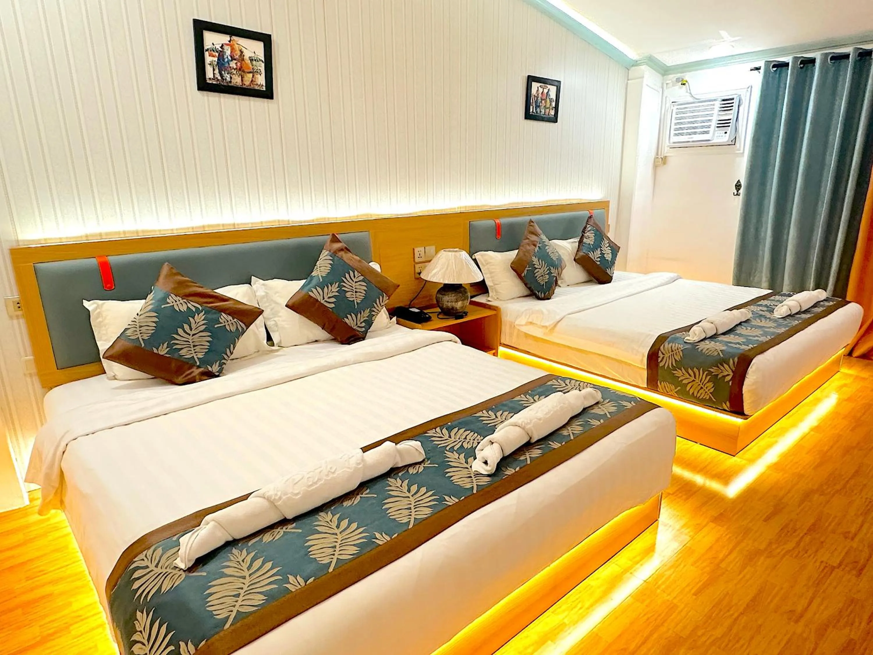 Bed in Royal Park Resort Boracay