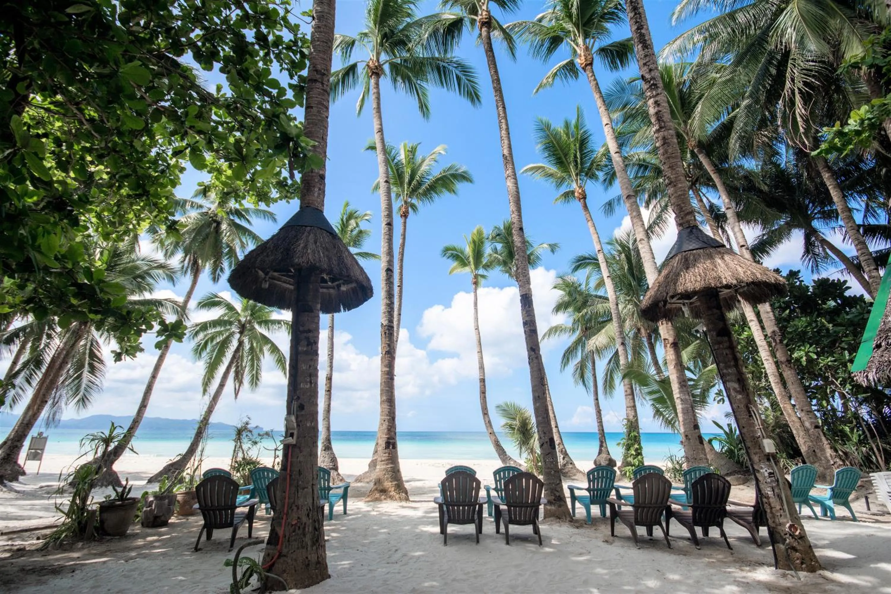 Restaurant/places to eat in Royal Park Resort Boracay