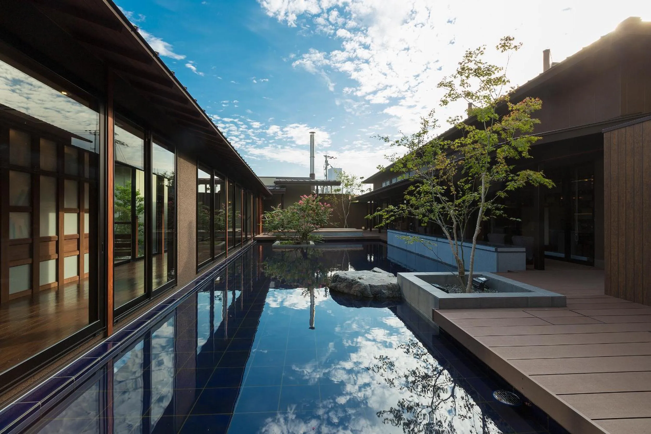 On site in Biwako Ryokusuitei