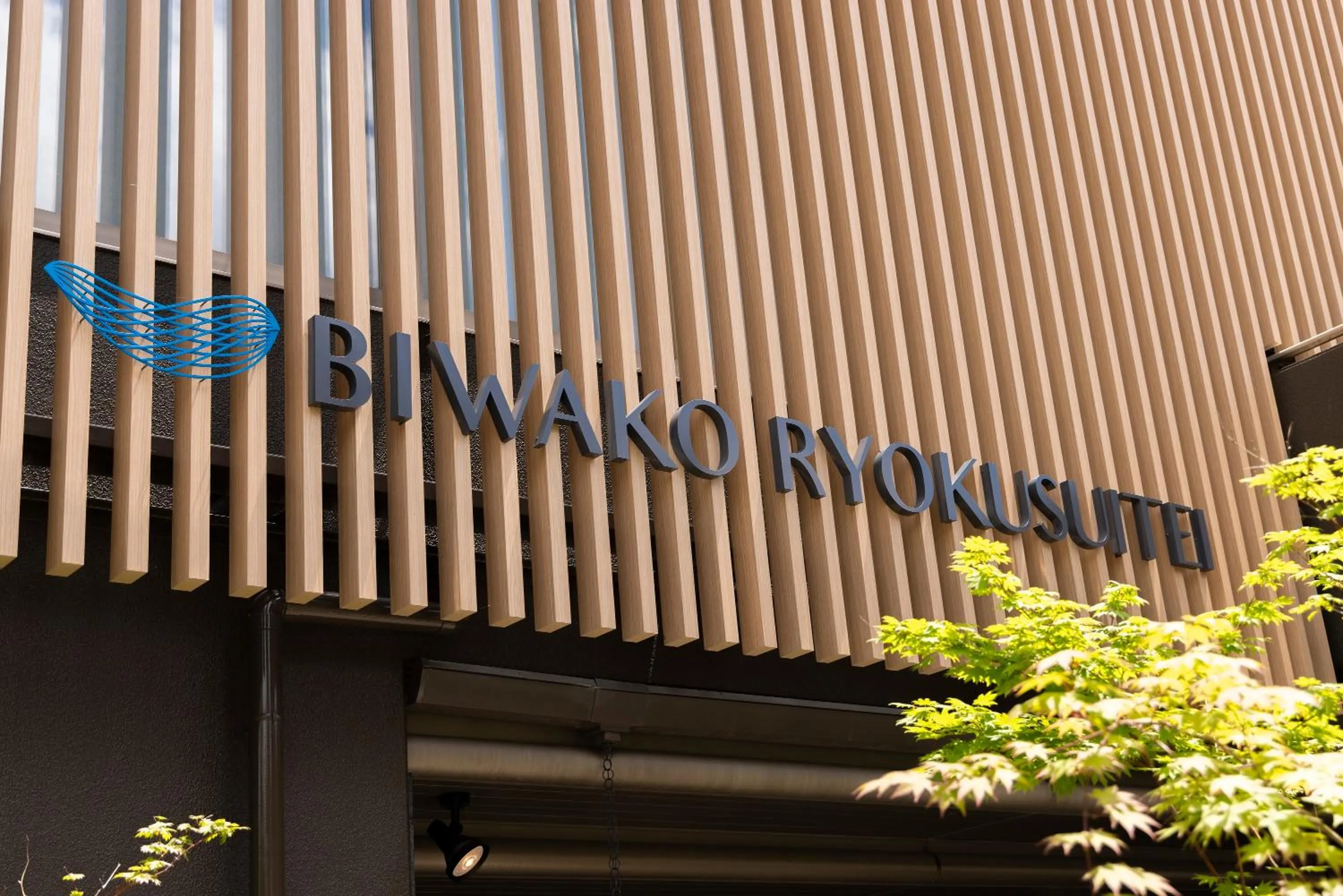 Property building in Biwako Ryokusuitei