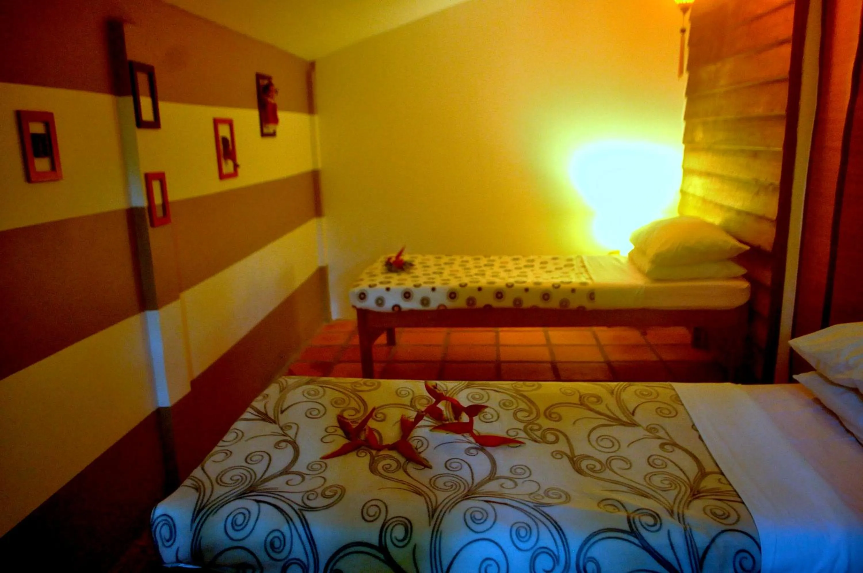 Bed in Raingsey Bungalow